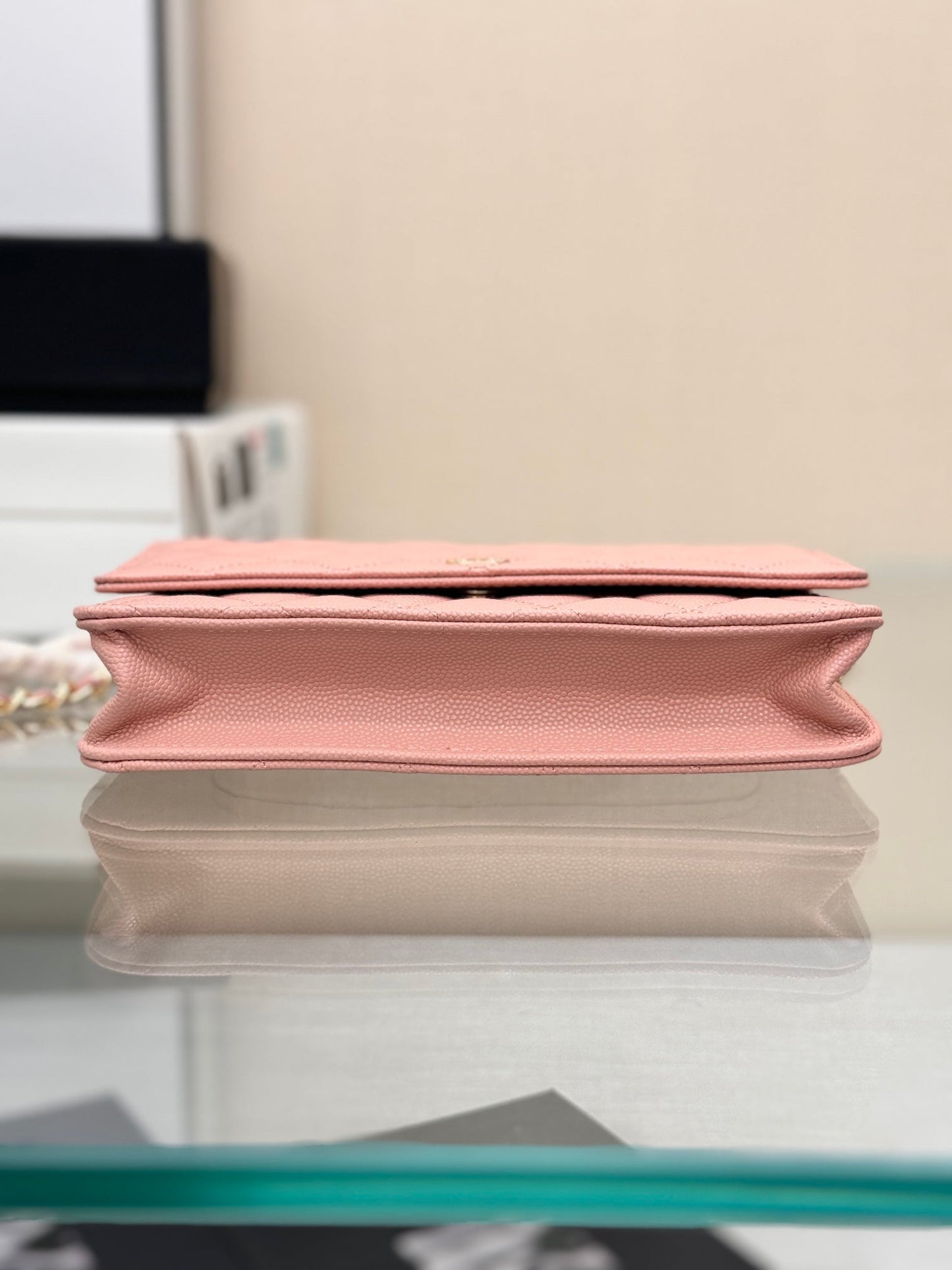 WOC 19CM LIGHT PINK CAVIAR GOLD HARDWARE mysite