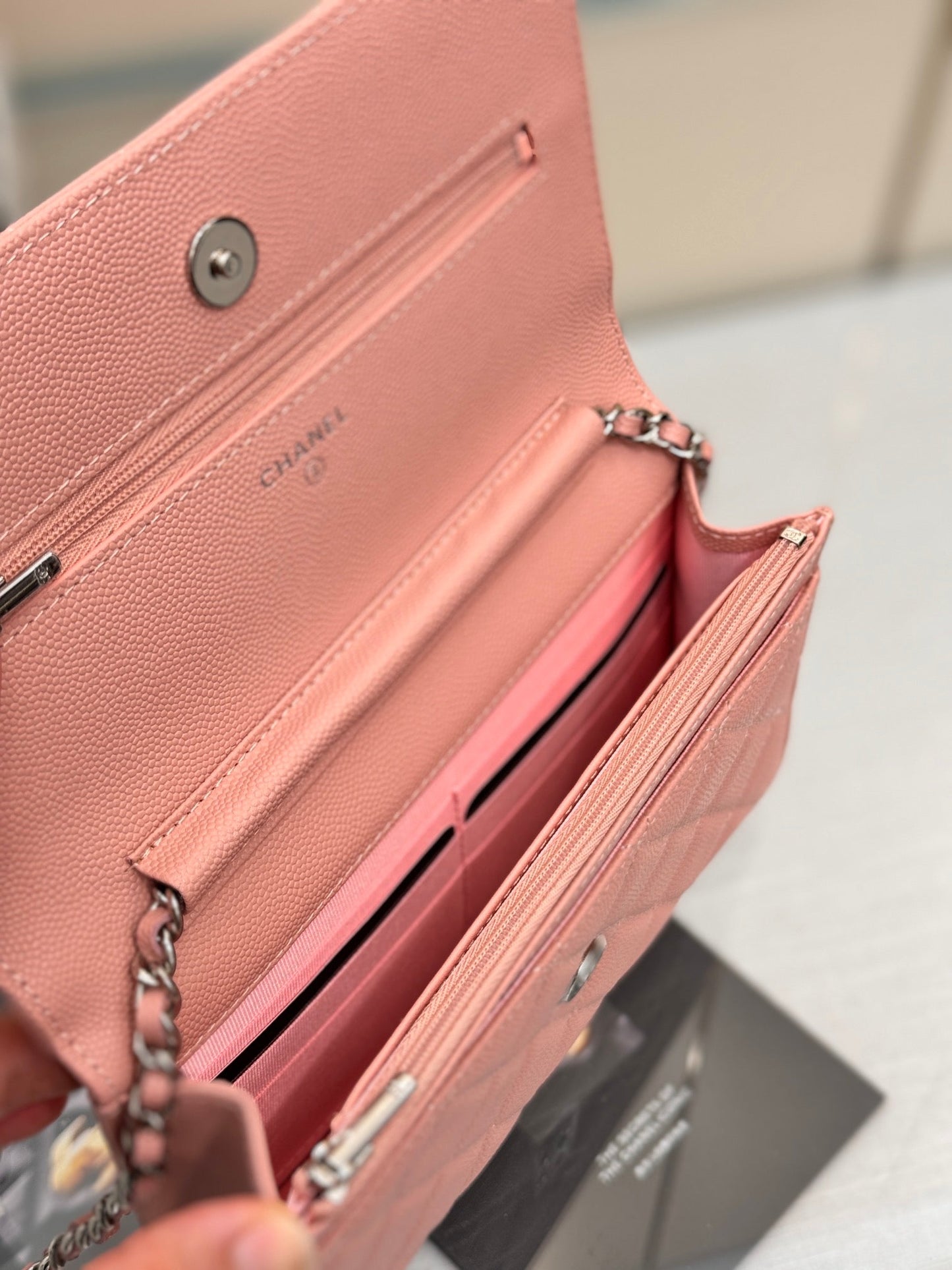 WOC 19CM LIGHT PINK CAVIAR SILVER HARDWARE mysite