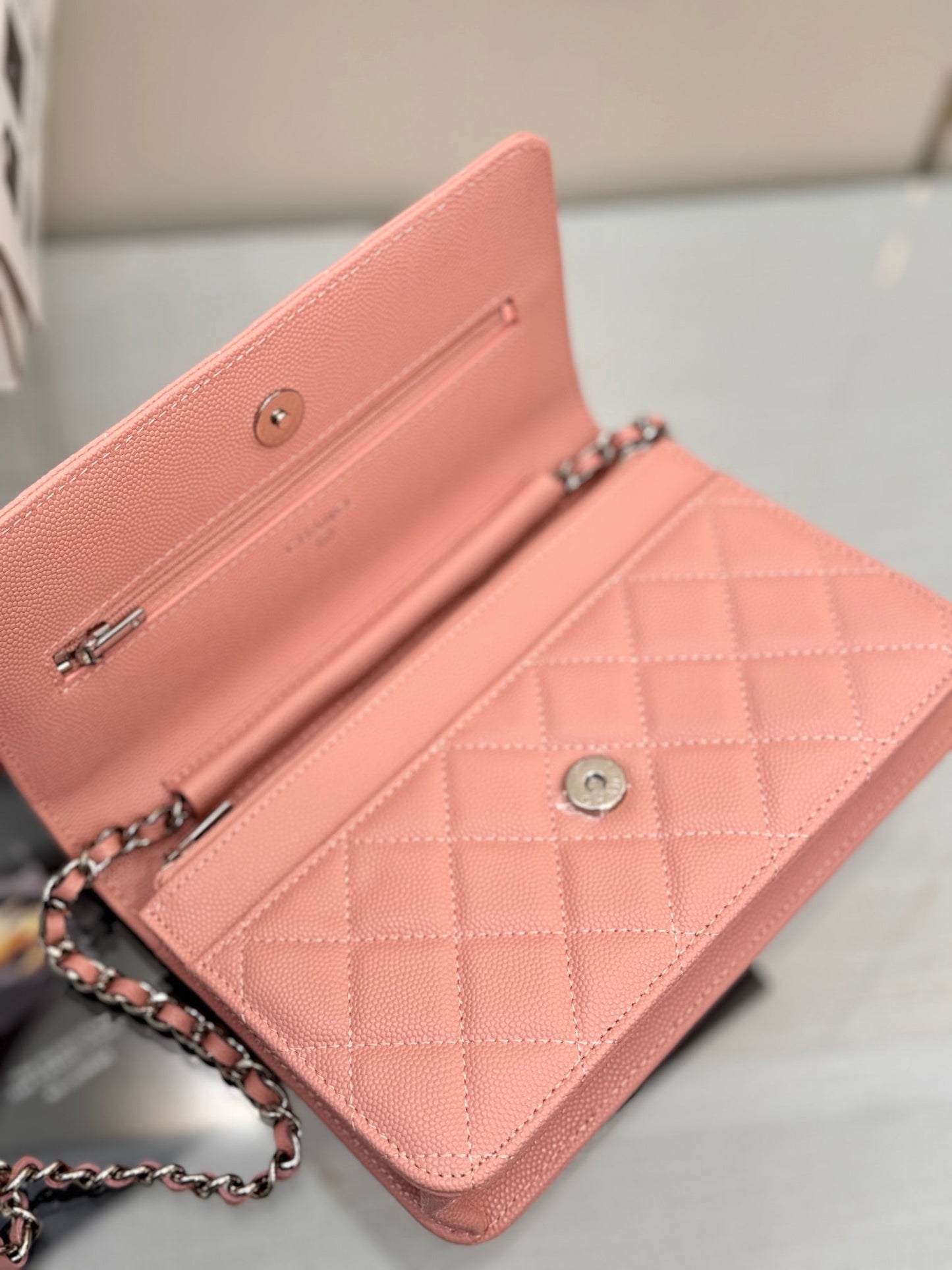 WOC 19CM LIGHT PINK CAVIAR SILVER HARDWARE mysite