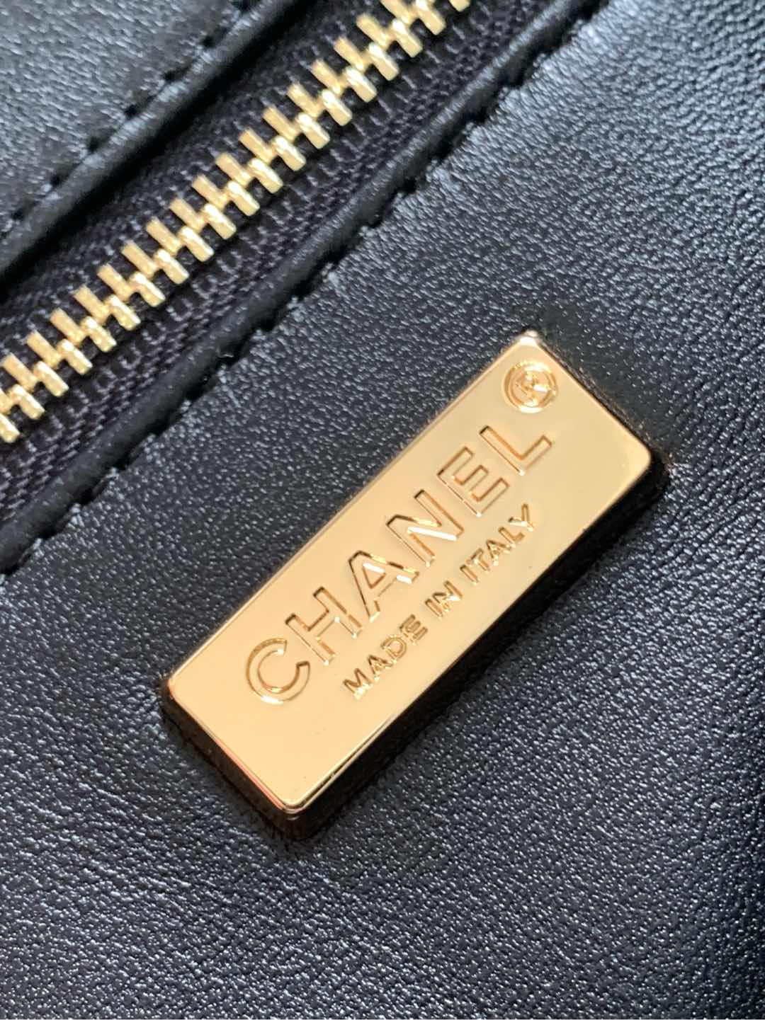 CC 24S Flap Bag Mini 21cm Black White Sequin Gold Hardware 238439 mysite