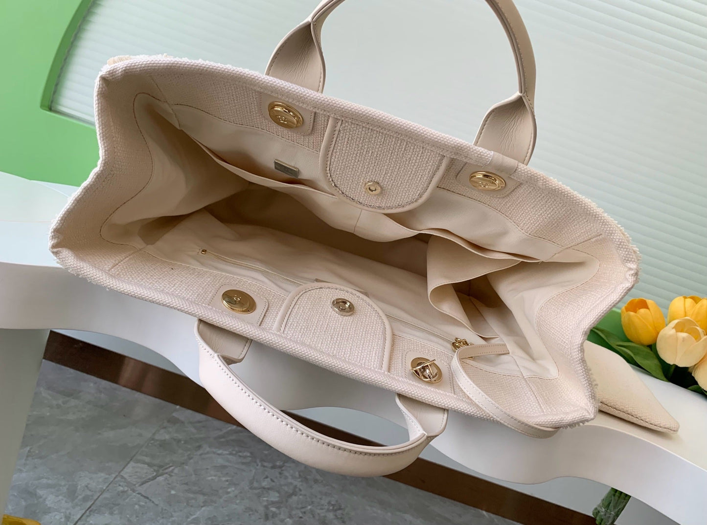 CC 25C ToTe Bag Beige Light Tan Canvas Fabric 238508 mysite