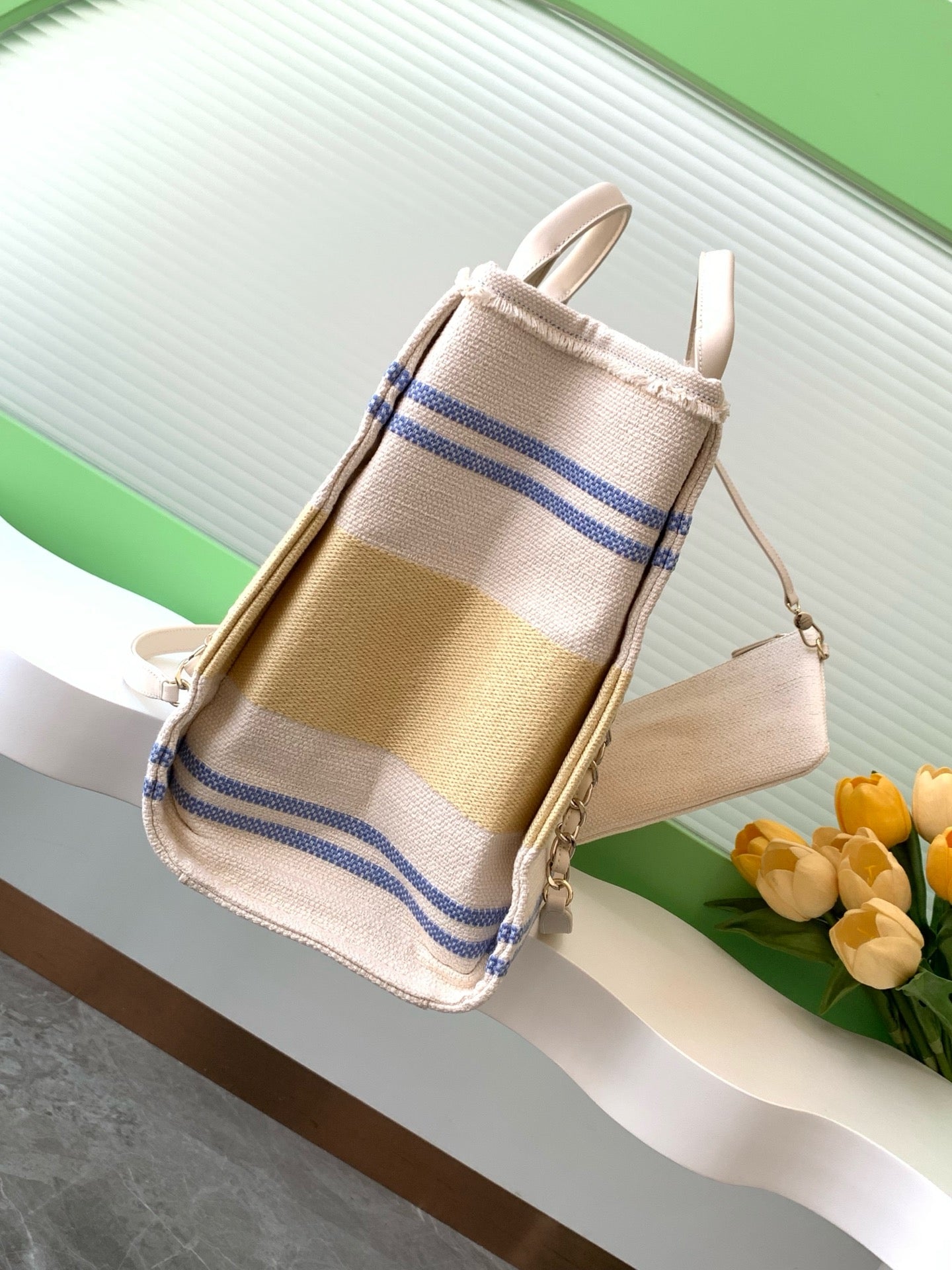 CC 25C ToTe Bag Beige Light Tan Canvas Fabric 238508 mysite