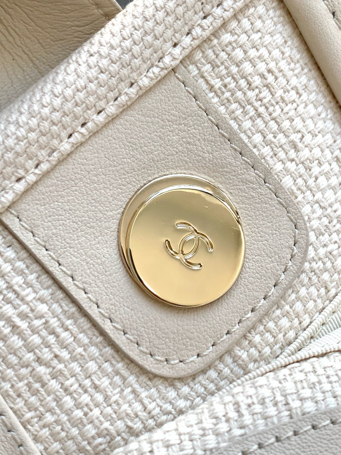 CC 25C ToTe  Bag Beige Navy Blue Canvas Fabric 238518 mysite