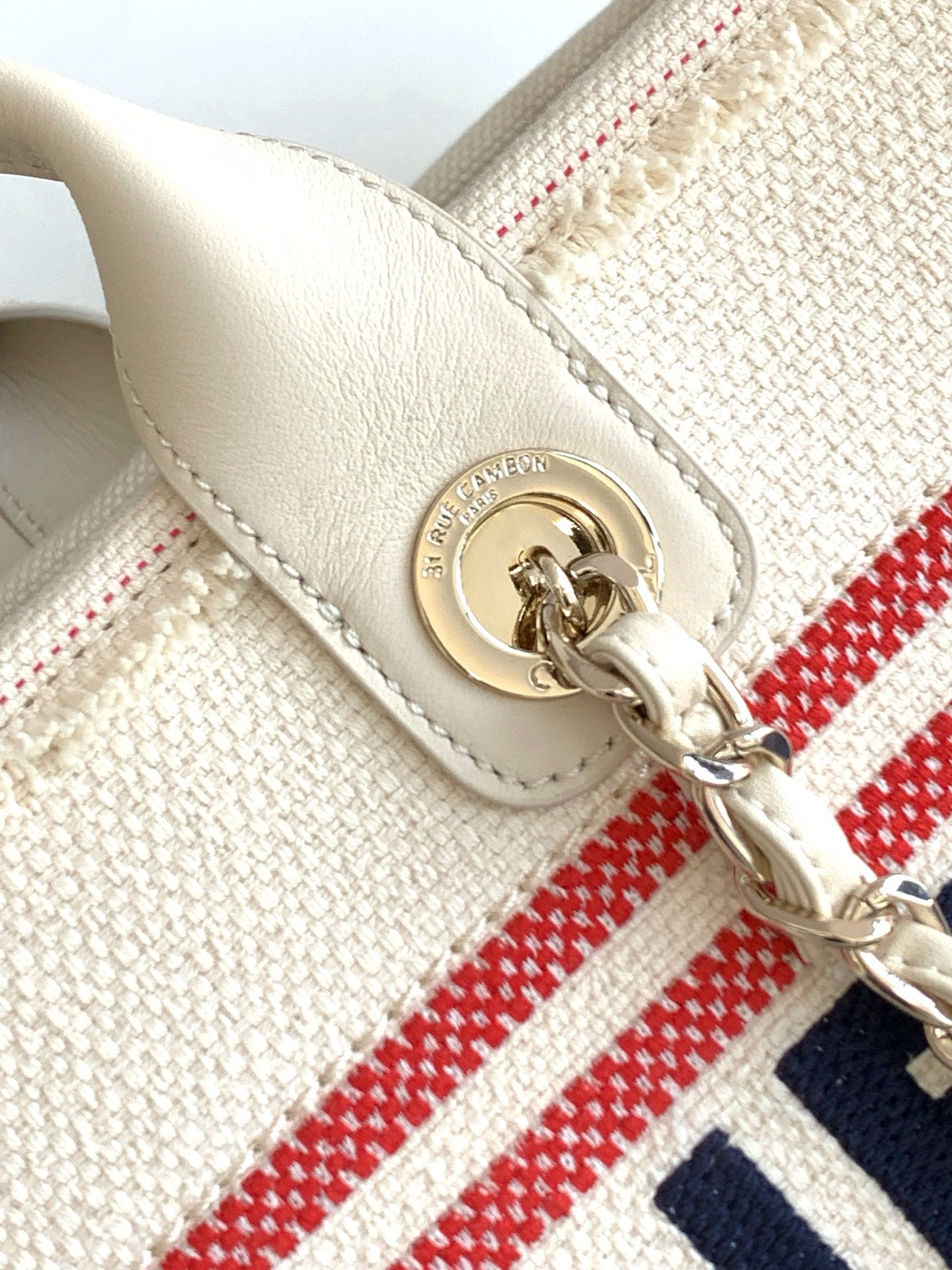 CC 25C ToTe  Bag Beige Navy Blue Canvas Fabric 238518 mysite