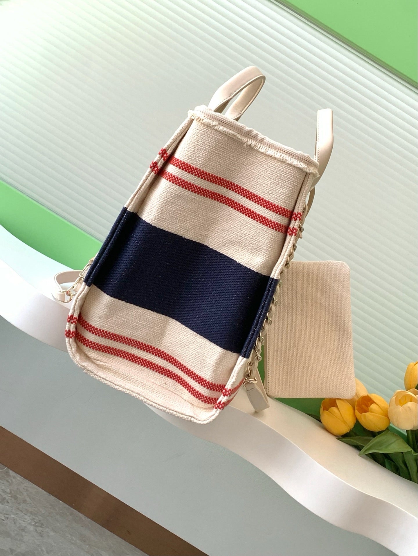 CC 25C ToTe  Bag Beige Navy Blue Canvas Fabric 238518 mysite