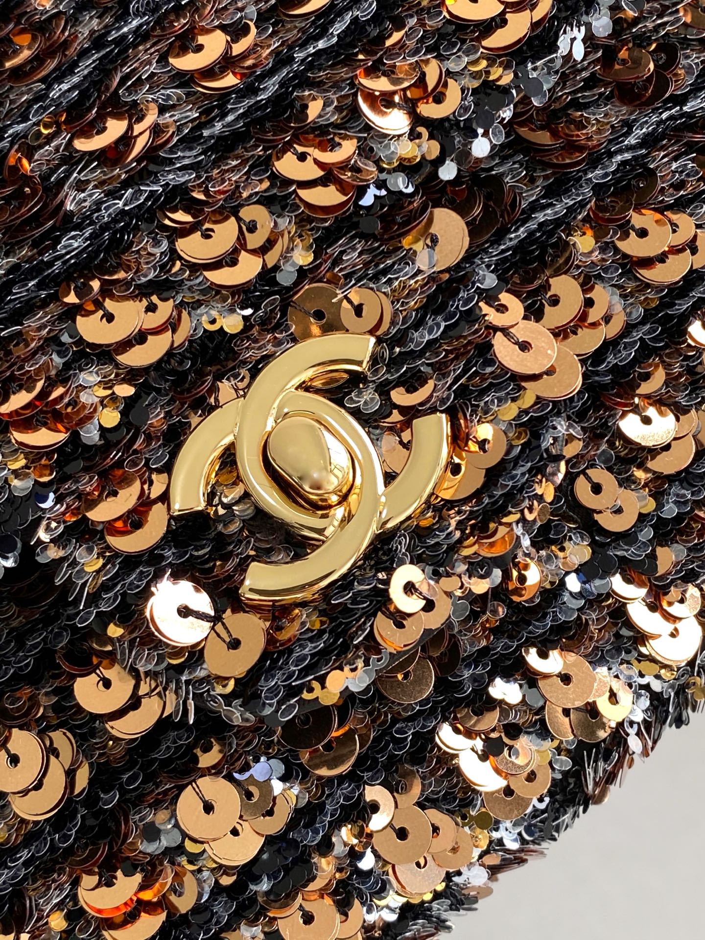 CC 25C Black Bronze Sequin Gold Hardware mysite