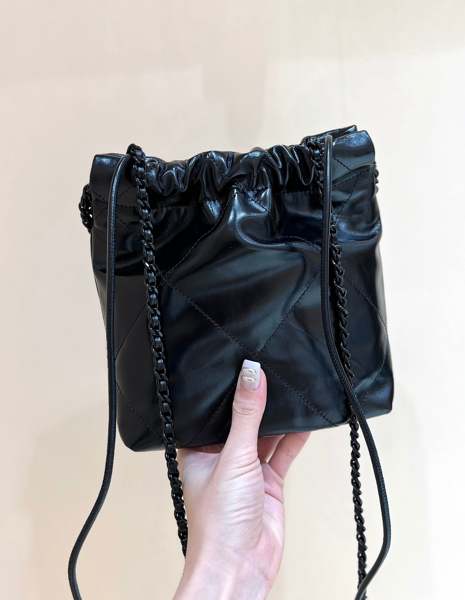 cc22 mini hobo bag 20cm all black lambskin mysite