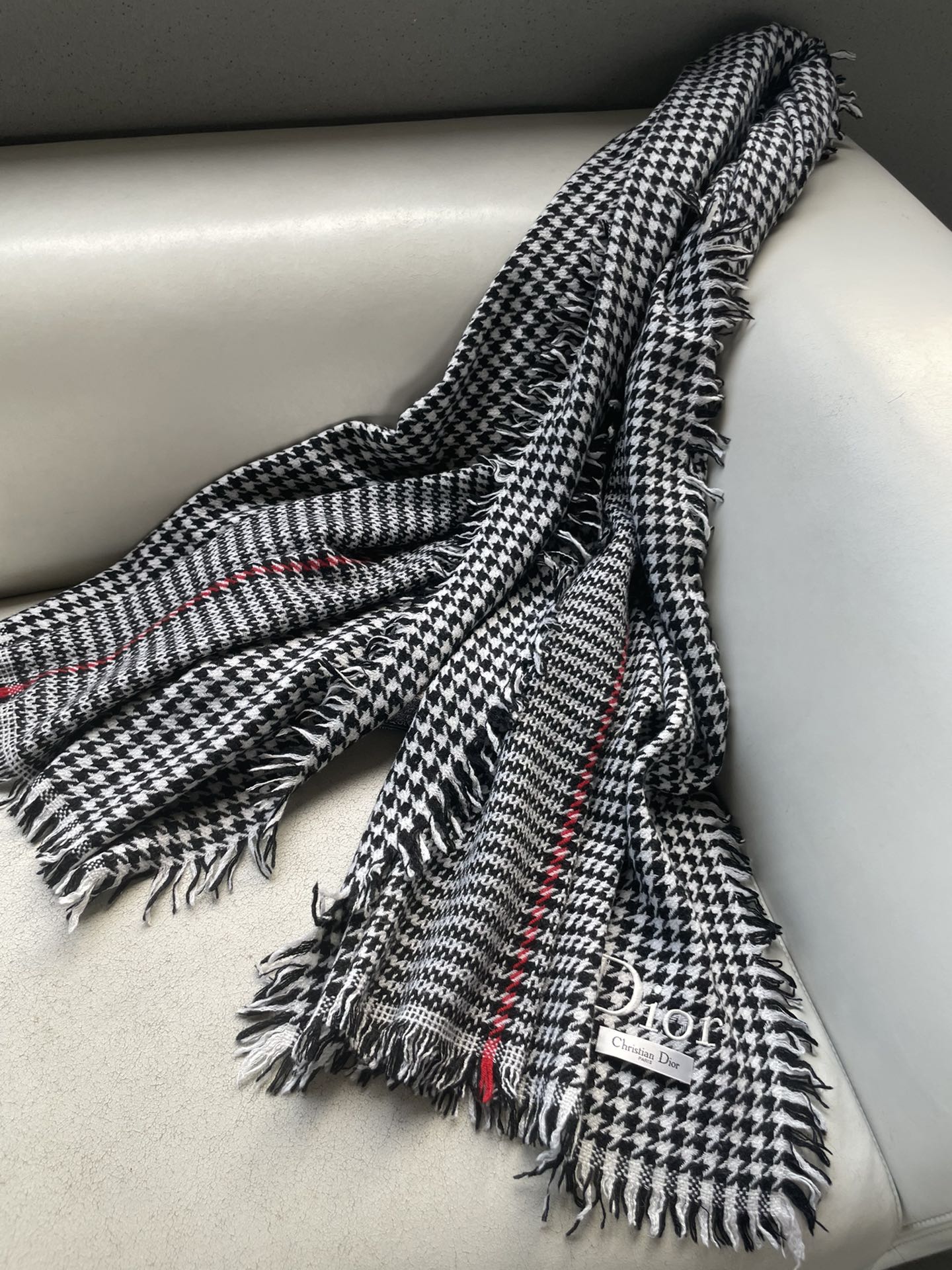 HOUNDSTOOTH SCARF 200 CM IN BLACK MIX WHITE WOOL 399969 mysite