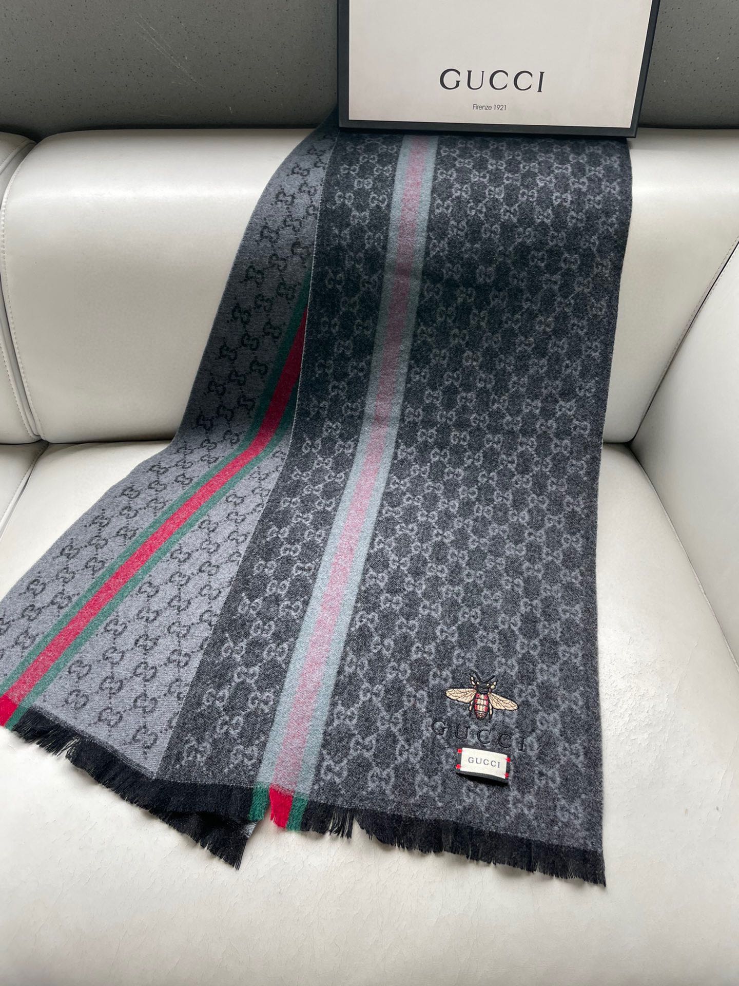 SCARF 180 CM IN BLACK MONOGRAM CASHMERE 402213 mysite