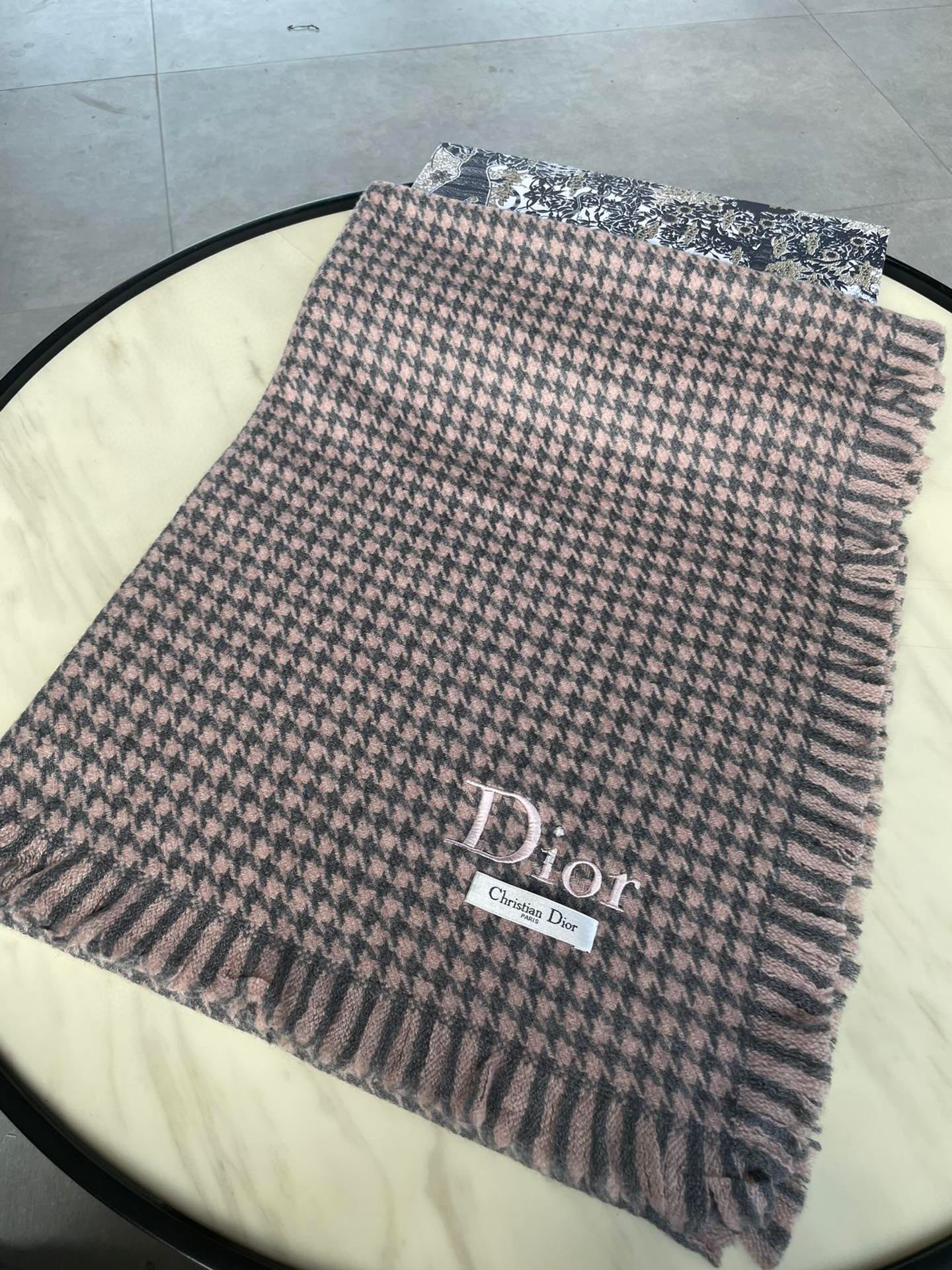 HOUNDSTOOTH SCARF 200 CM IN CAMEL BROWN WOOL 416827 mysite