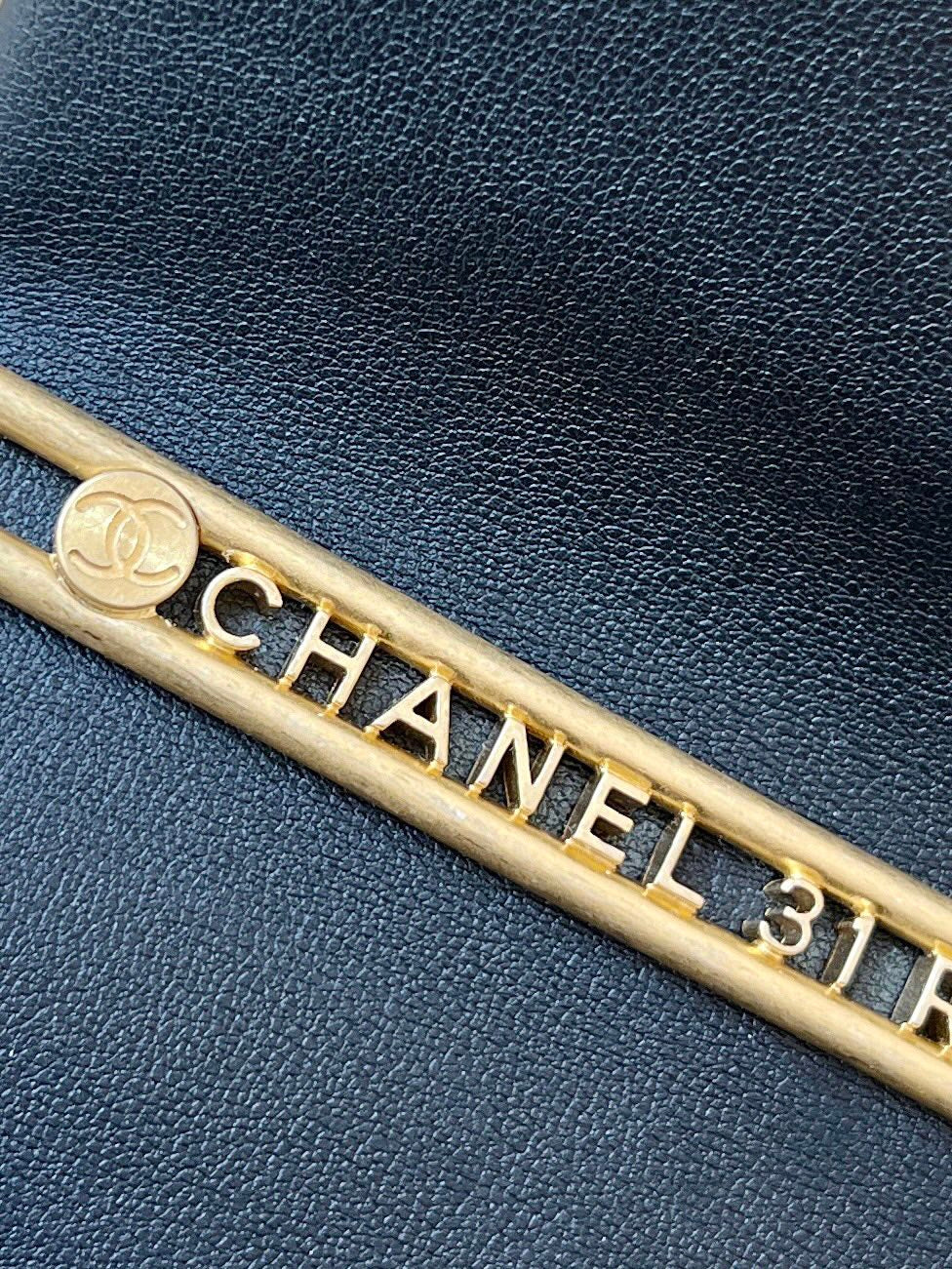 24s 31 ruecambon 15cm black patent calfskin mysite