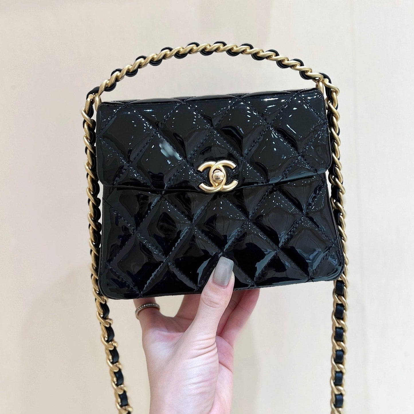 24s 31 ruecambon 15cm black patent calfskin mysite