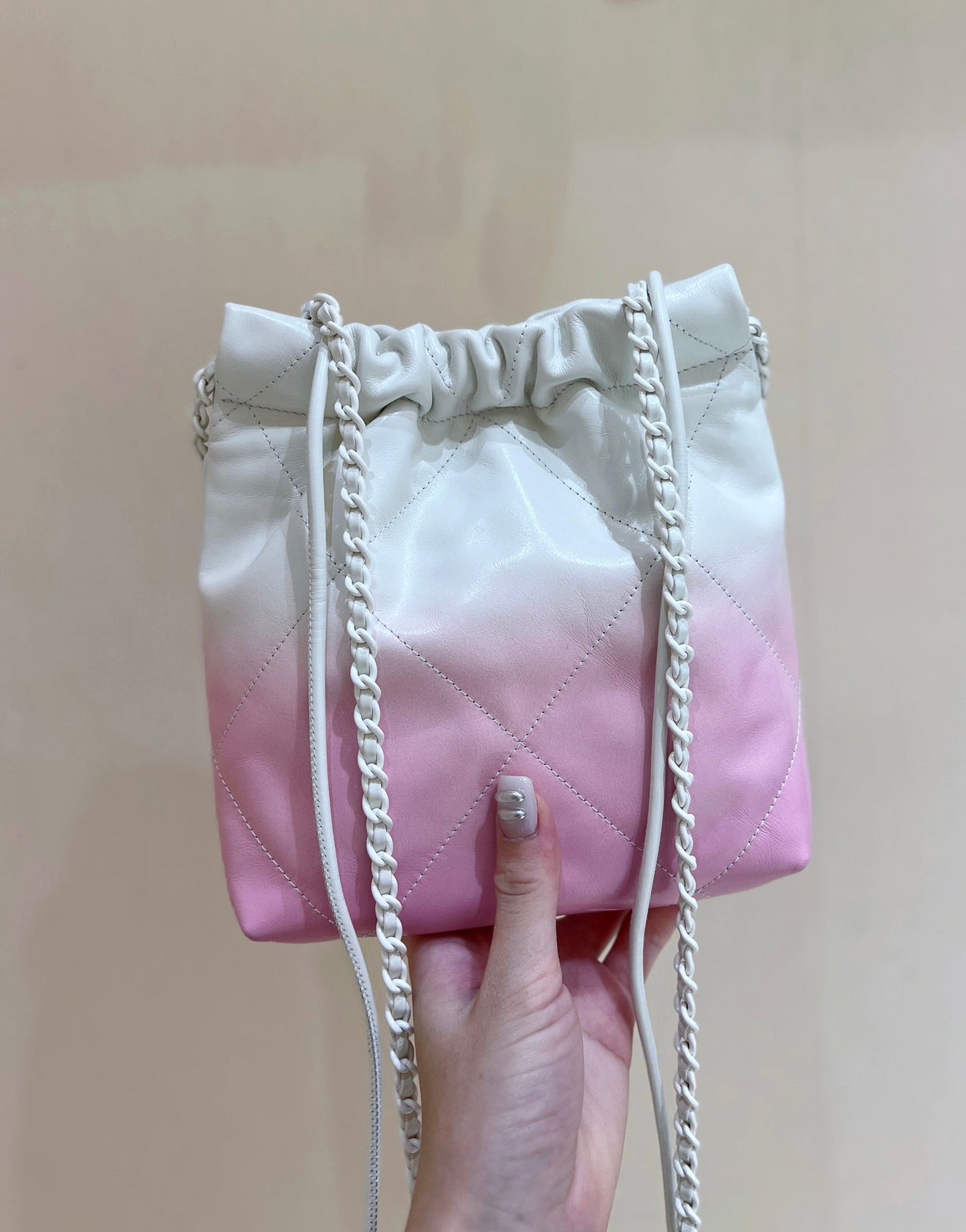 cc22 mini hobo bag 20cm pink white lambskin silver hardware mysite