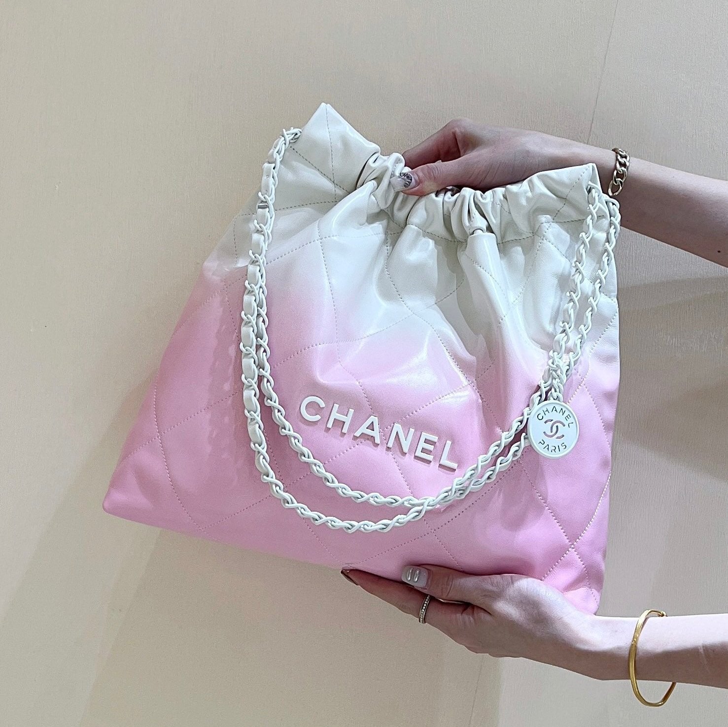 cc22 hobo bag pink white lambskin silver hardware mysite