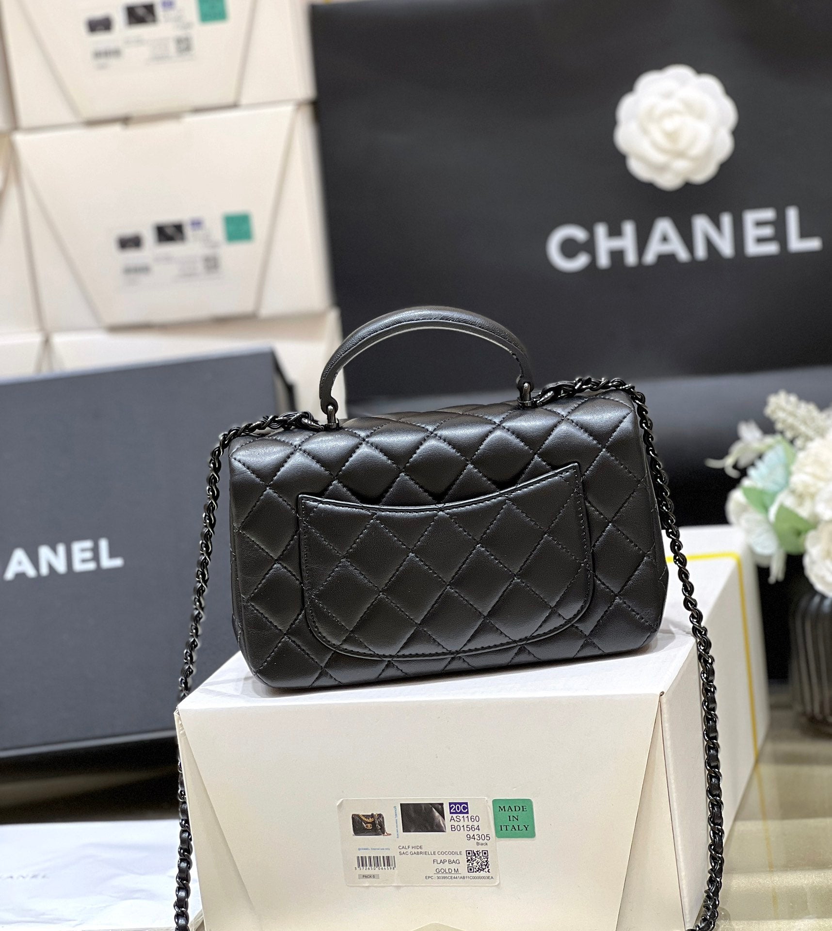 25C Mini Flap Bag Top Handle 20cm Black Lambskin Black Hardware mysite