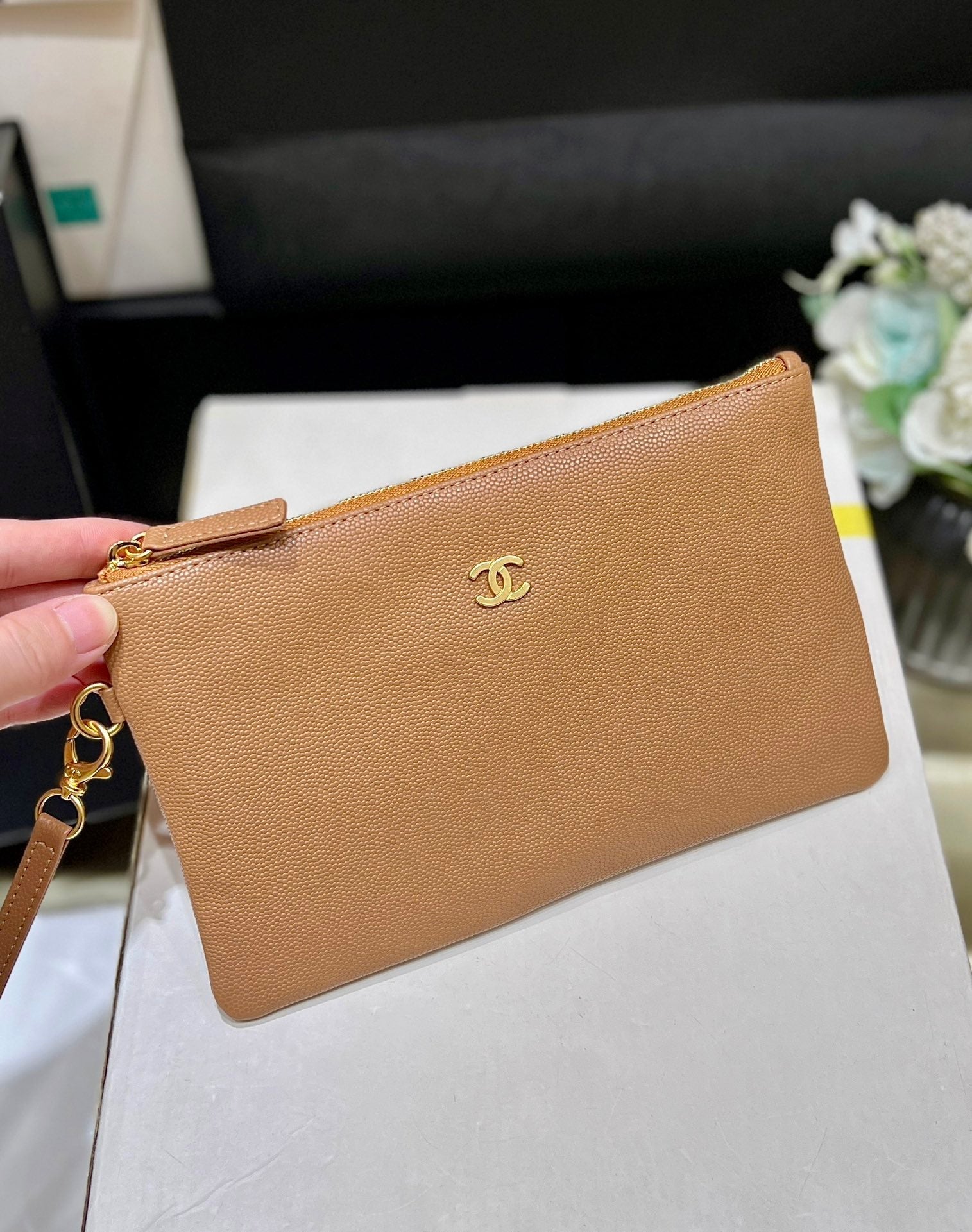 CC 24K Hobo 22 Bag Brown Grained Calfskin mysite
