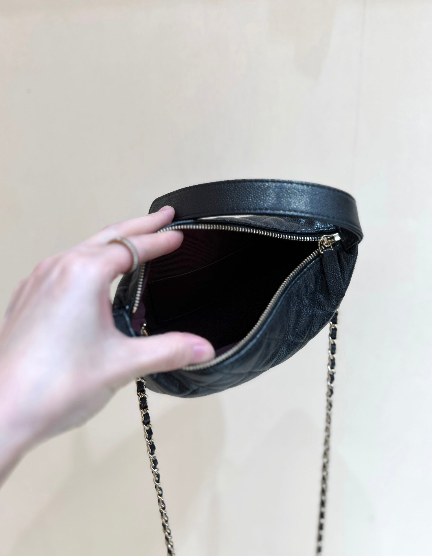 25C Hobo Bag 19cm Black Grained Calfskin mysite