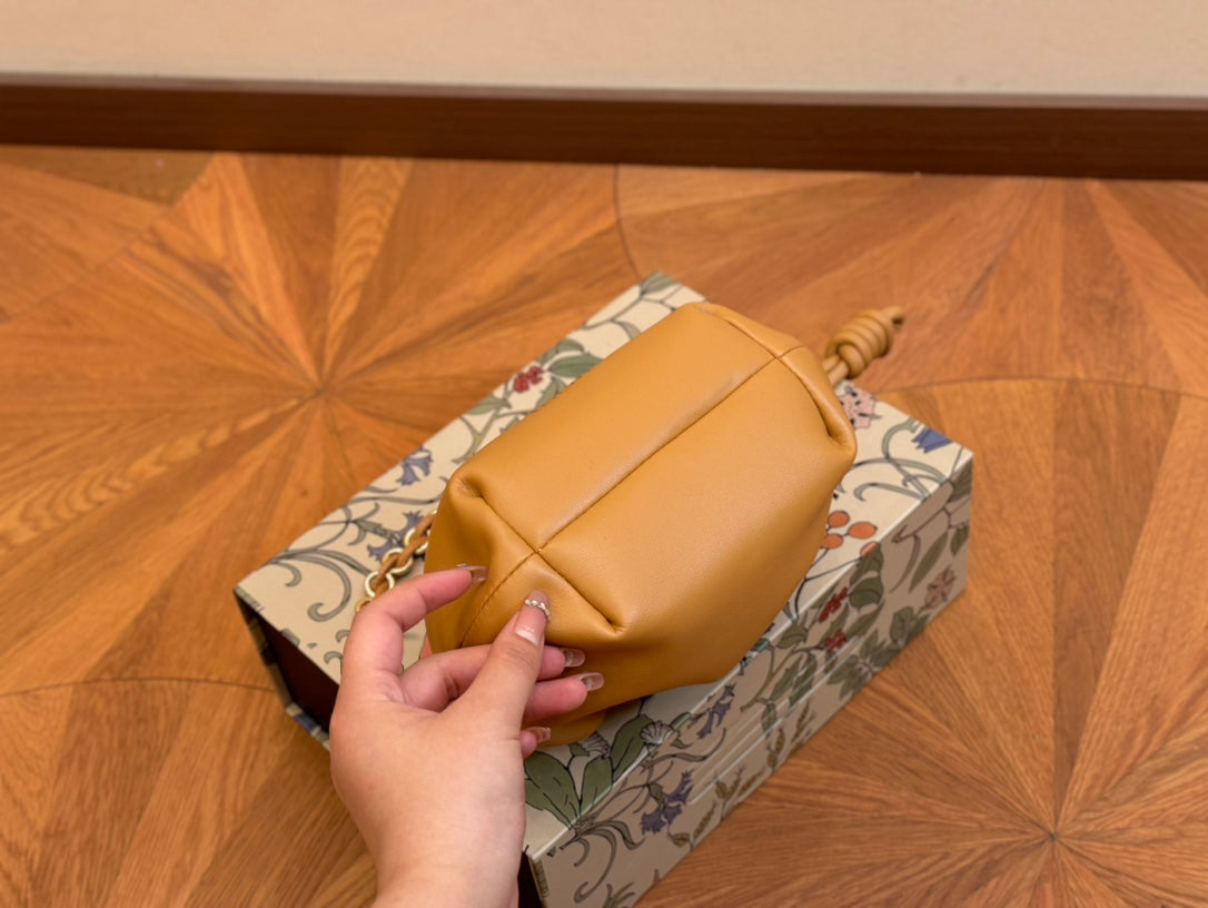 LOE MINI 18 FLAMENCO PURSE IN WARM DESERT NAPPA LAMBSKIN mysite