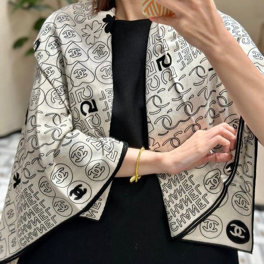 SQUARE SCARF 140 CM IN WHITE MONOGRAM SILK 403998 mysite