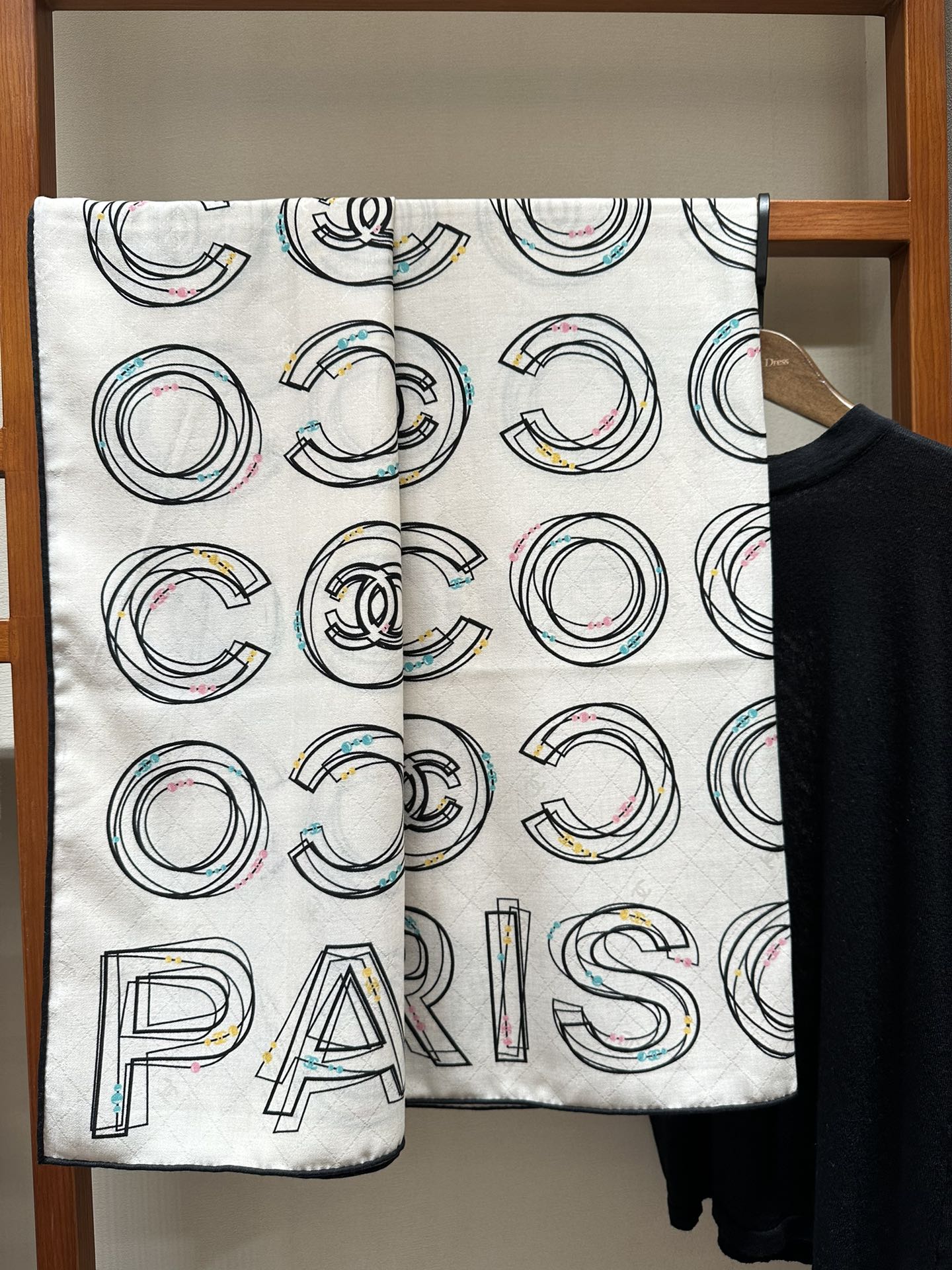 SQUARE SCARF 140 CM IN WHITE MONOGRAM SILK 403989 mysite