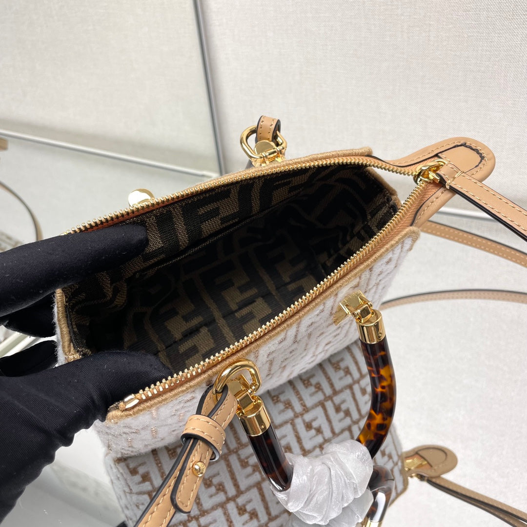 BY THE WAY MINI 18 IN WHITE WOOL AND CAMEL BROWN RAFFIA CALFSKIN TRIM mysite