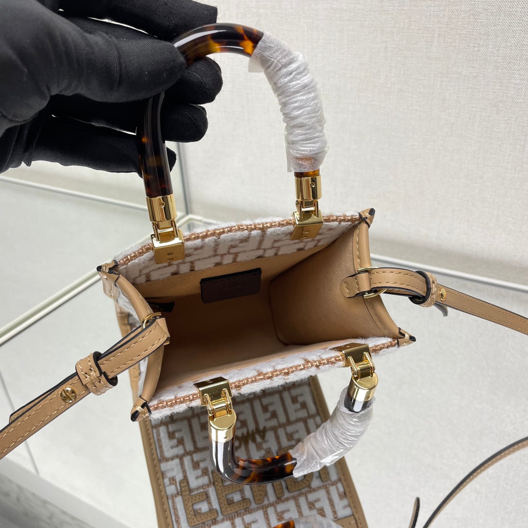 MINI SUNSHINE 18 IN WHITE WOOL AND CAMEL BROWN RAFFIA CALFSKIN TRIM mysite