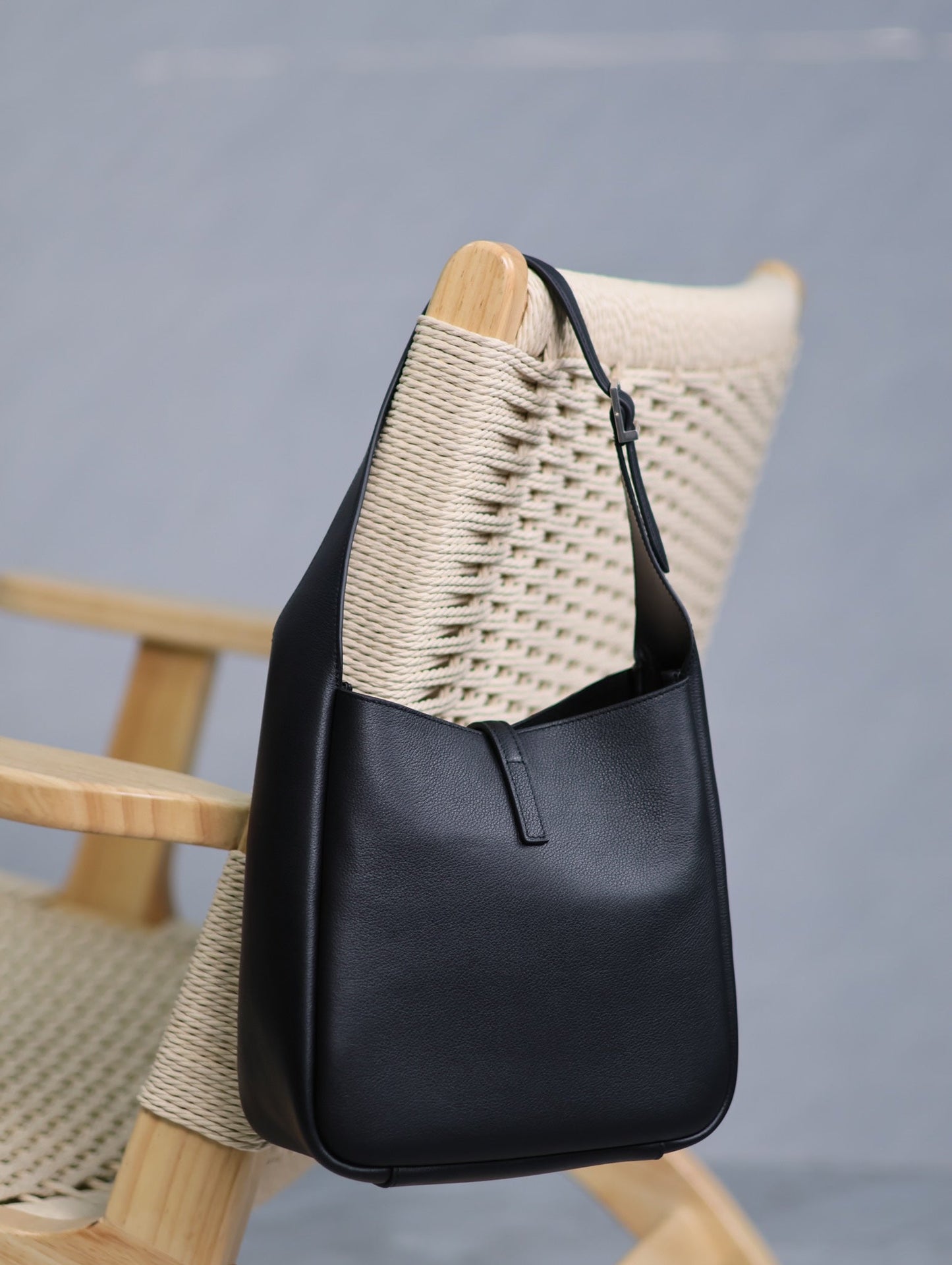 le 5a7 small 23cm black calfskin silver hardware mysite