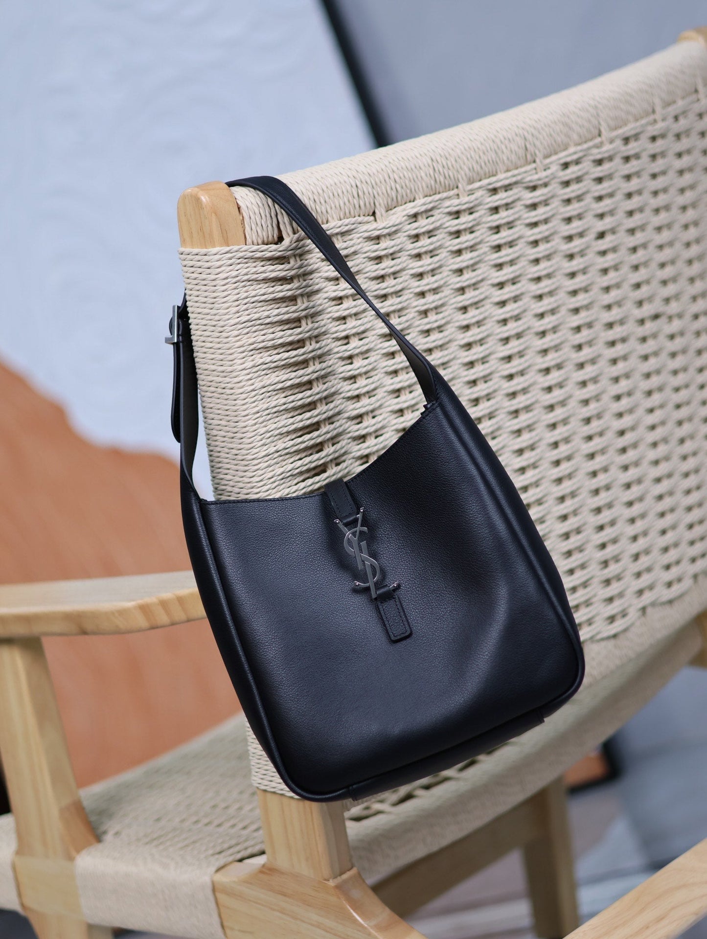 le 5a7 small 23cm black calfskin silver hardware mysite