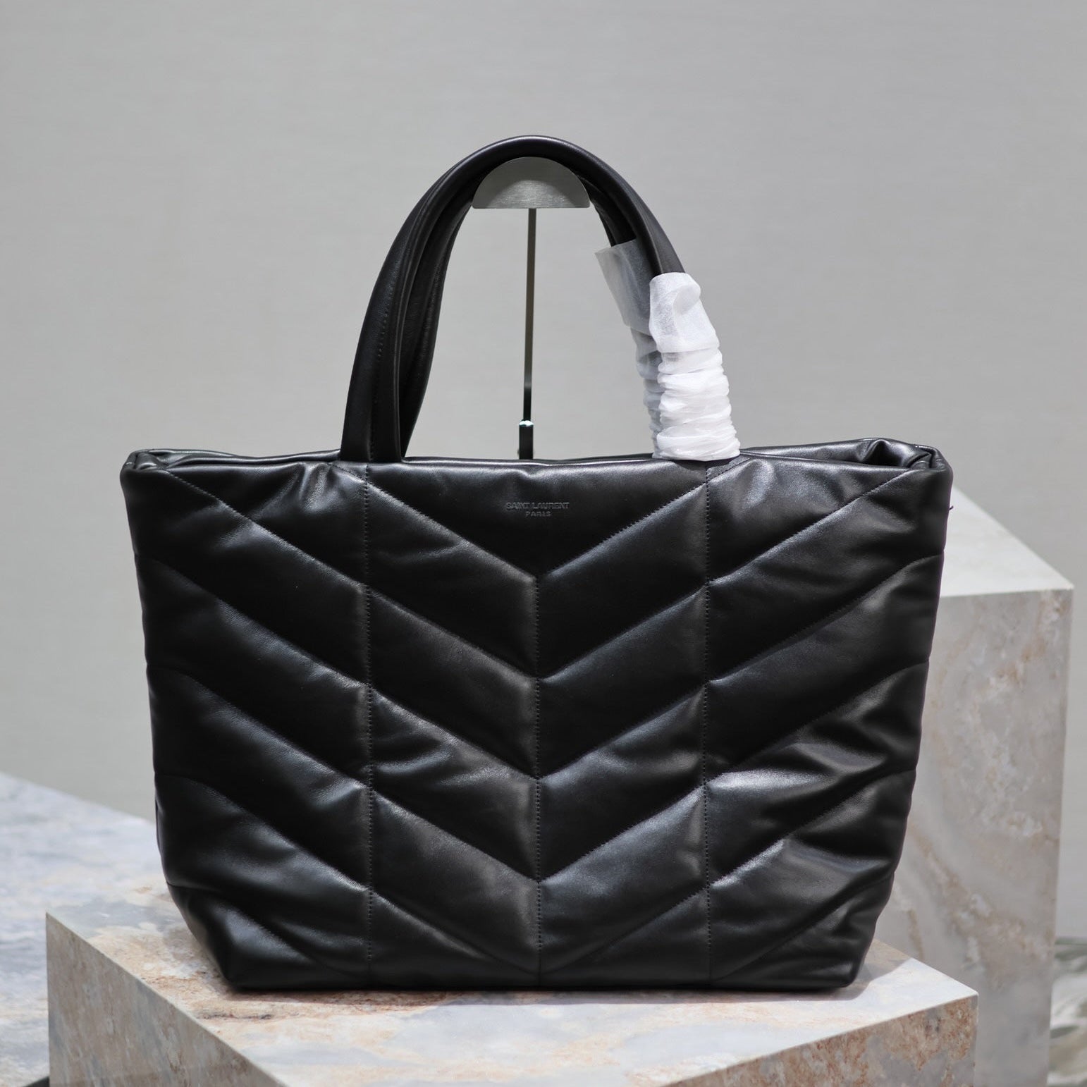 PUFFER LARGE TOTE BAG 57 IN BLACK NAPA LAMBSKIN mysite