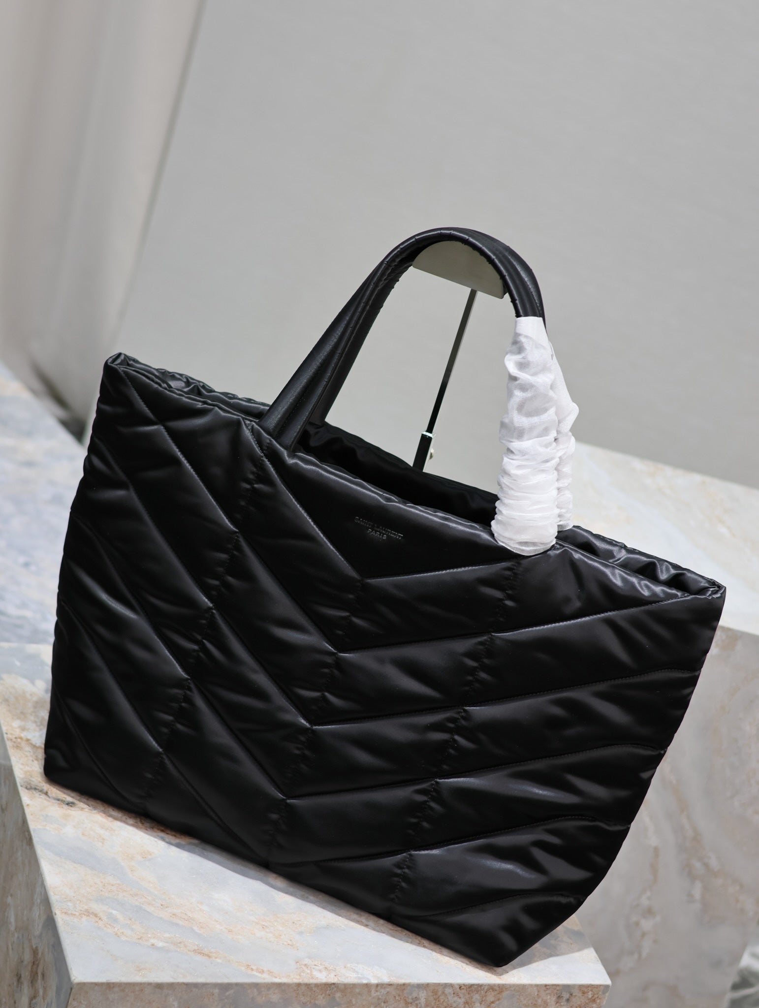 PUFFER LARGE TOTE BAG 57 IN BLACK SILK mysite