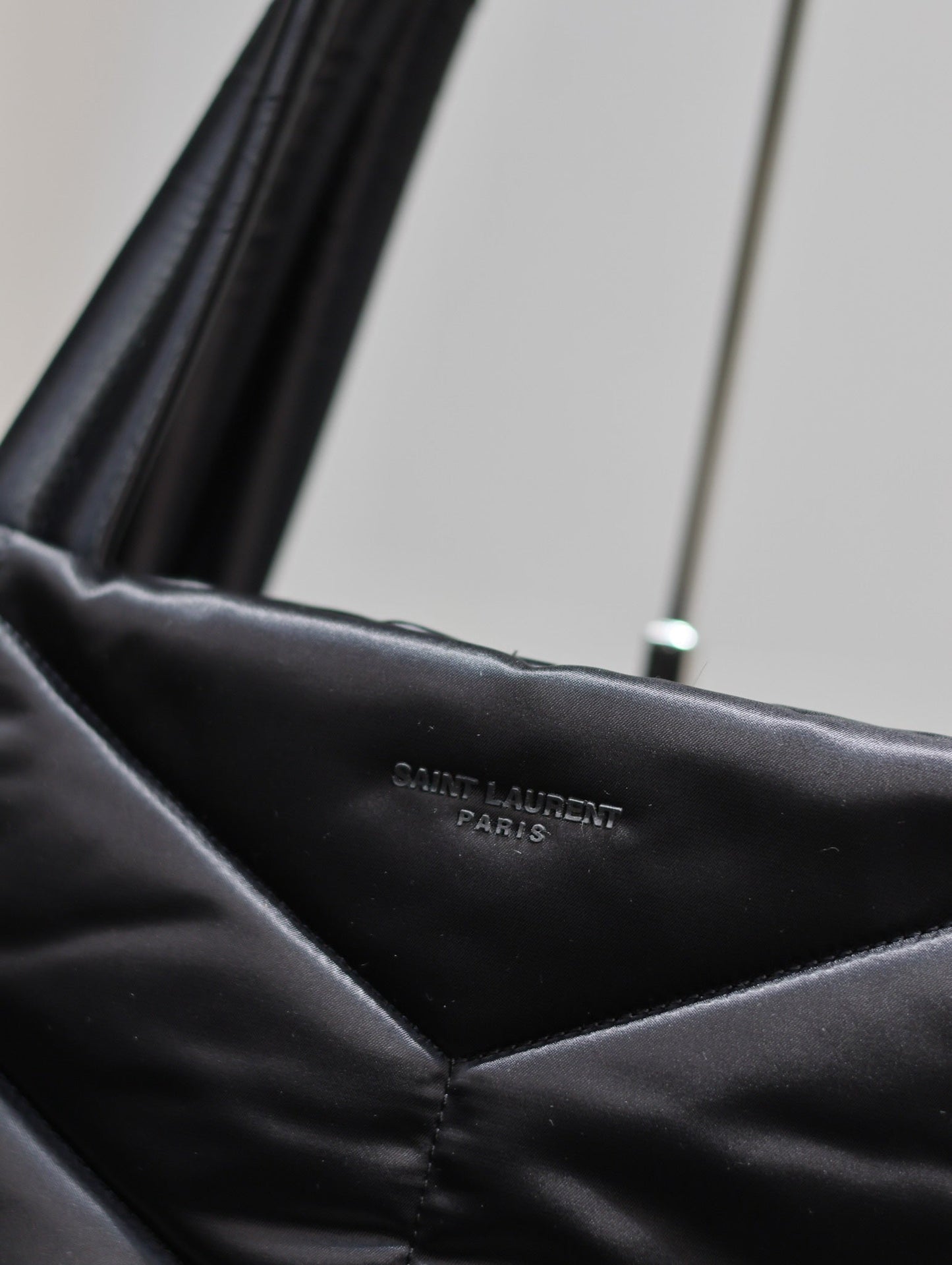 PUFFER LARGE TOTE BAG 57 IN BLACK SILK mysite