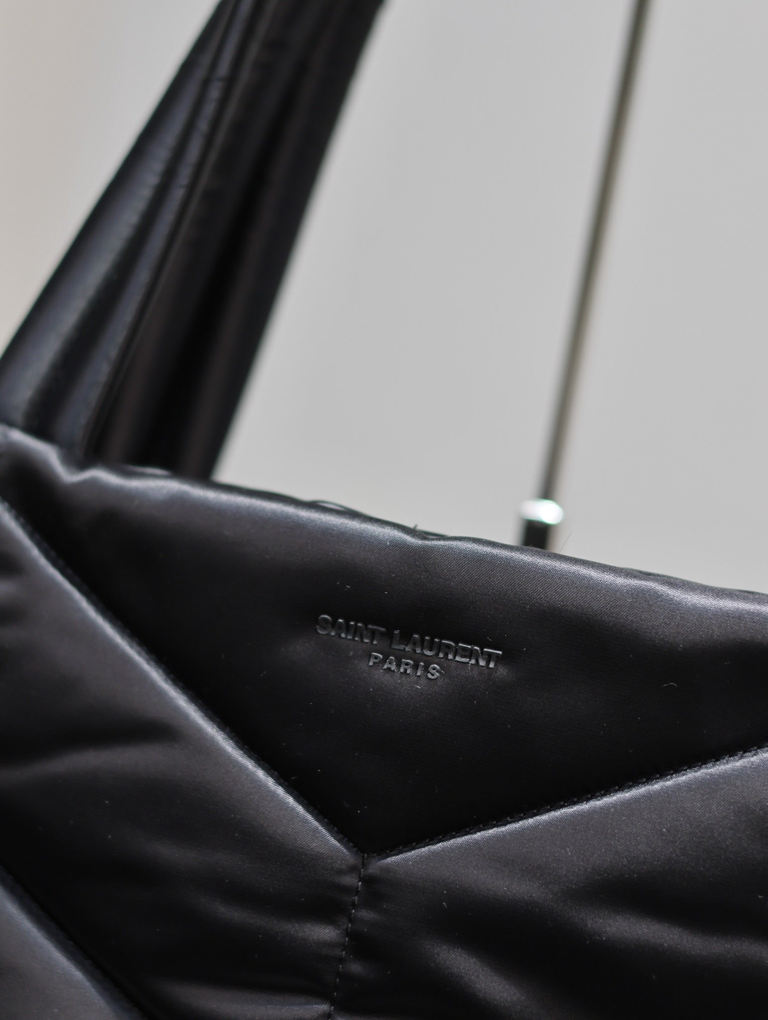 PUFFER LARGE TOTE BAG 57 IN BLACK SILK mysite