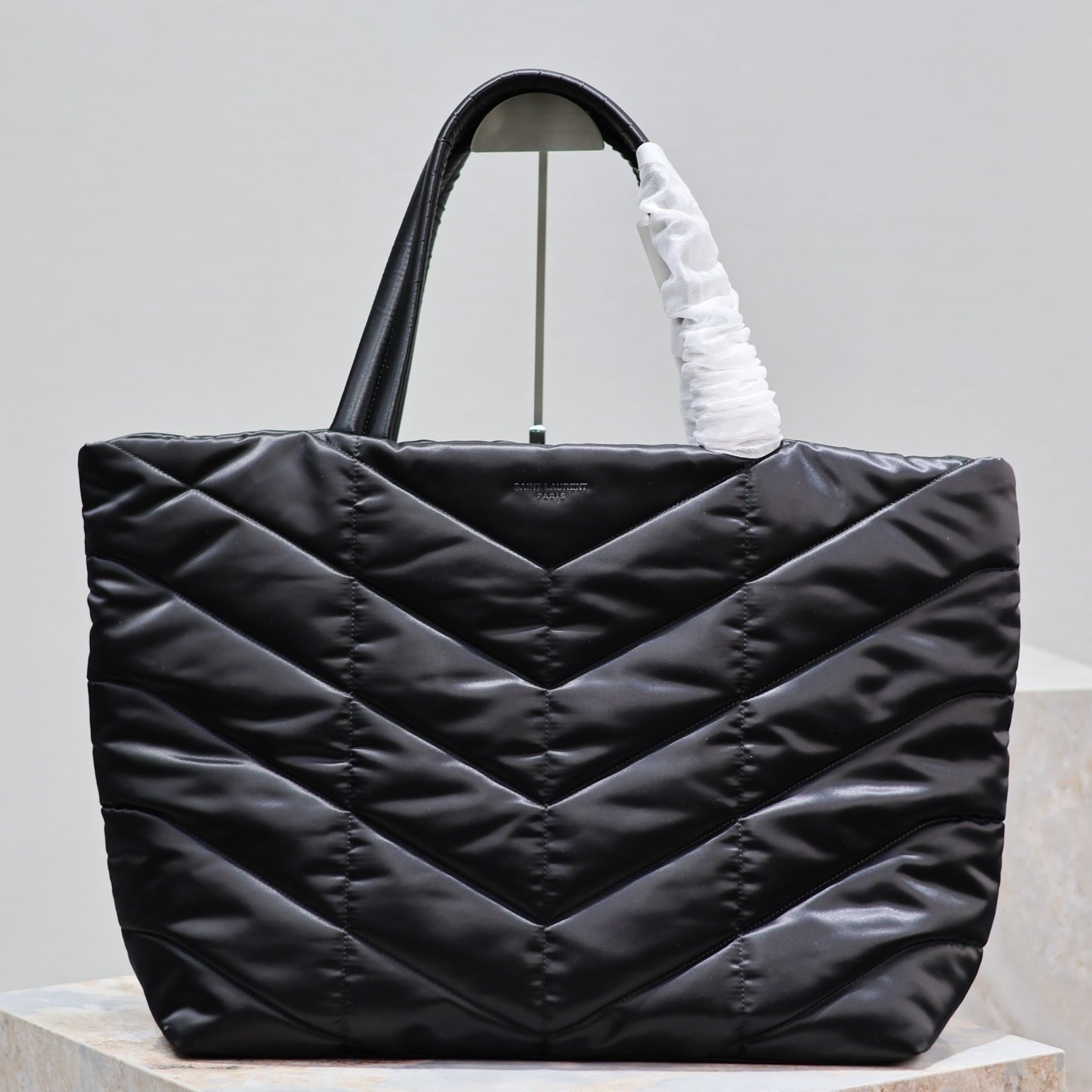 PUFFER LARGE TOTE BAG 57 IN BLACK SILK mysite