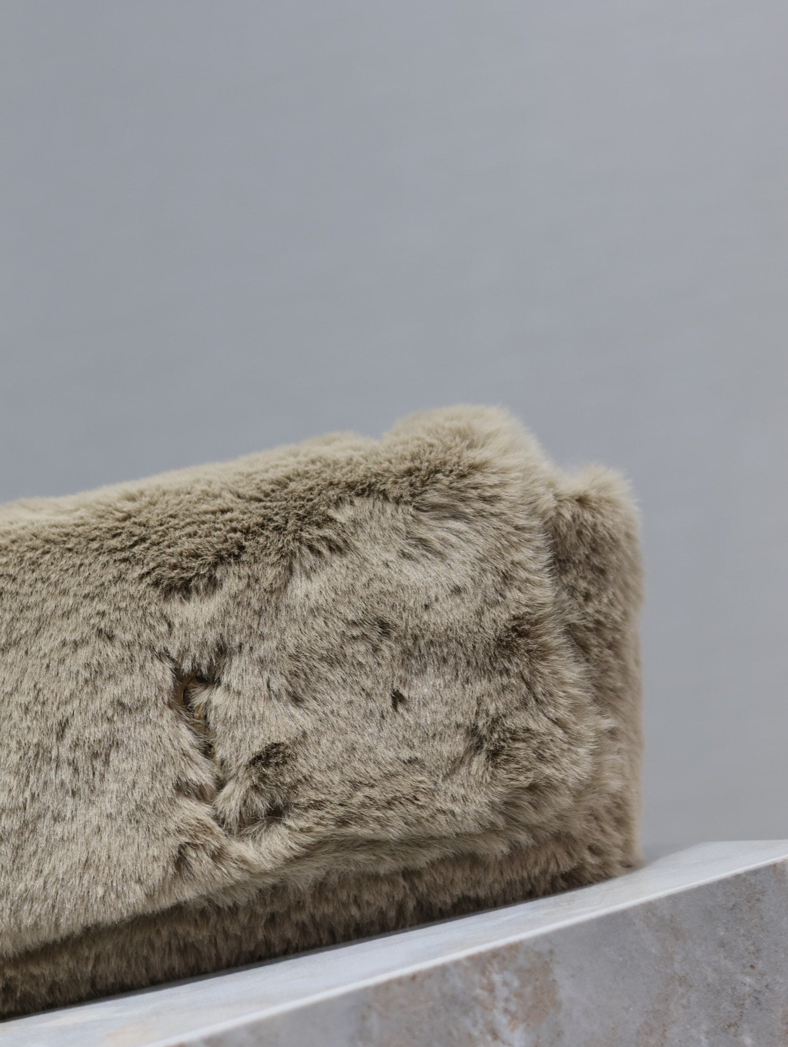 KATE SMALL BAG 22 IN ECRU BEIGE RABBIT FUR GOLD CHAIN mysite