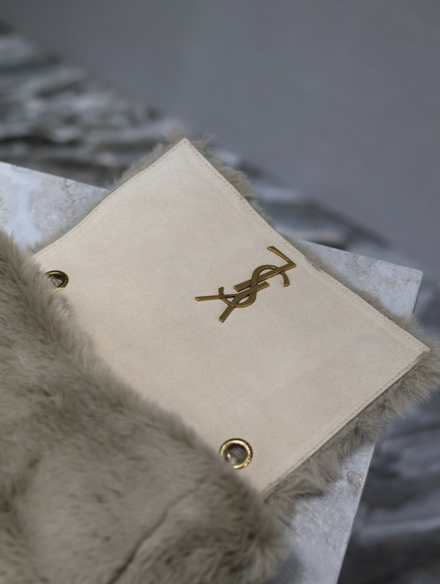 KATE SMALL BAG 22 IN ECRU BEIGE RABBIT FUR GOLD CHAIN mysite