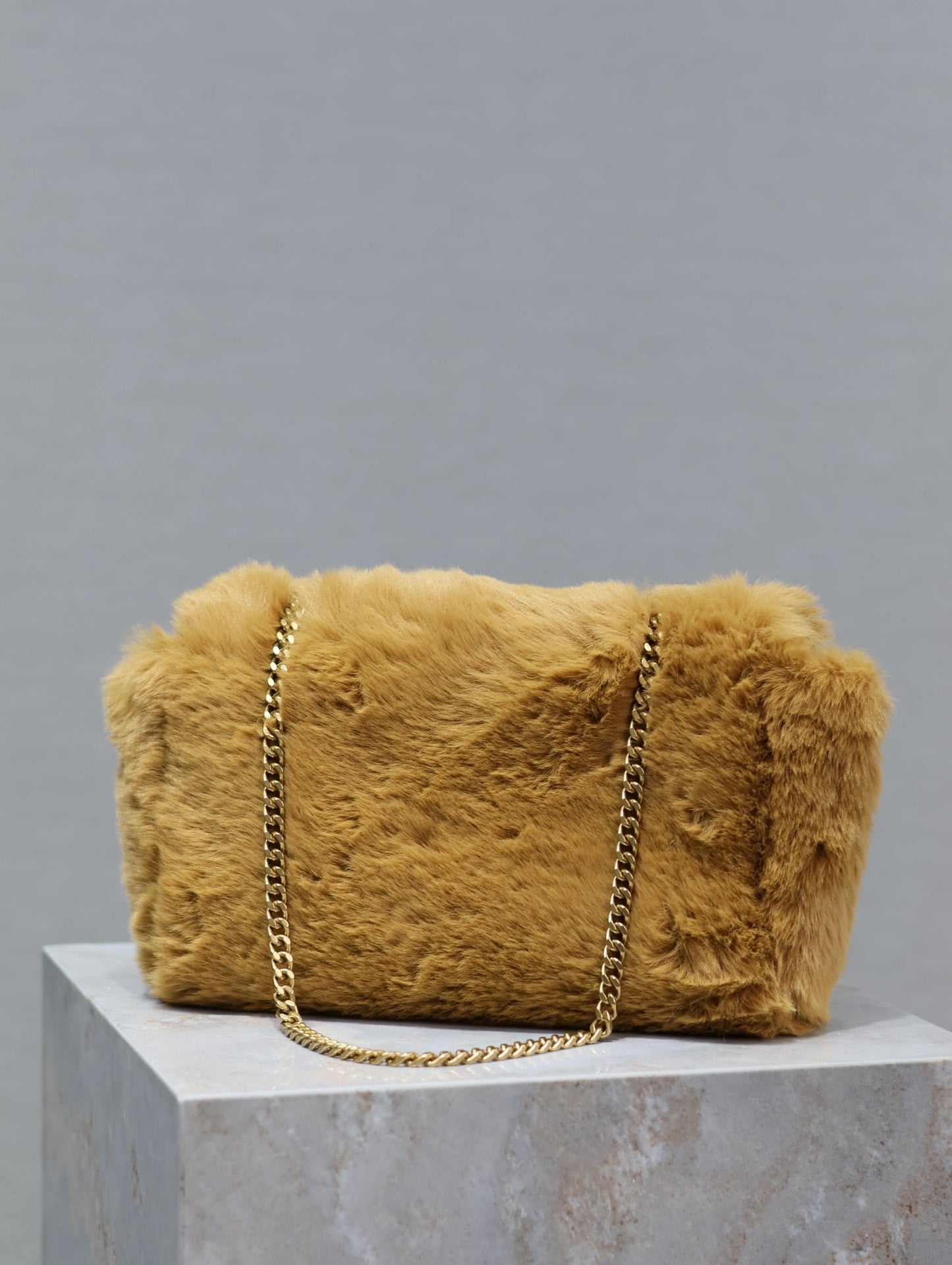 KATE SMALL BAG 22 IN PEANUT BROWN RABBIT FUR GOLD CHAIN mysite