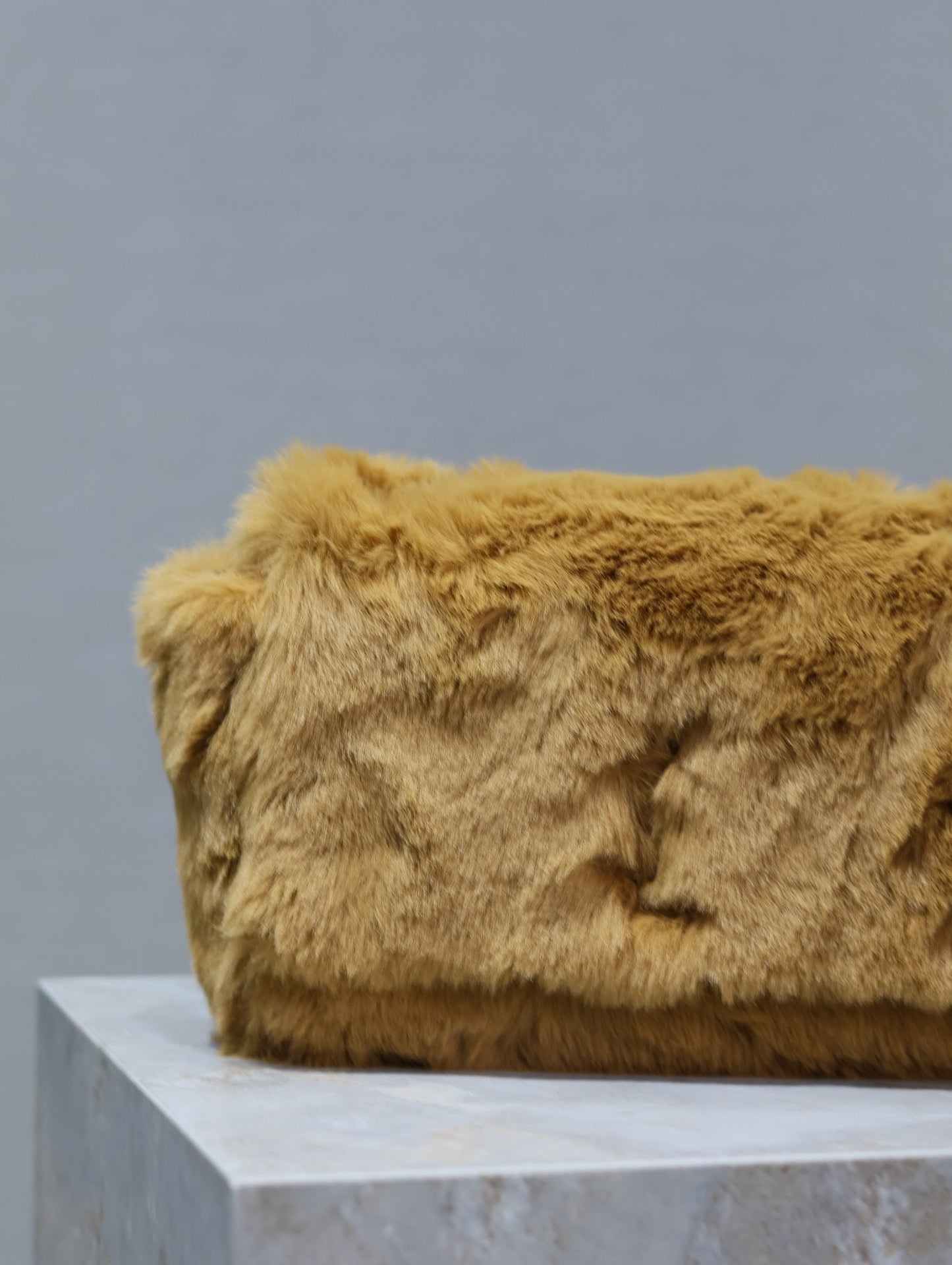 KATE SMALL BAG 22 IN PEANUT BROWN RABBIT FUR GOLD CHAIN mysite