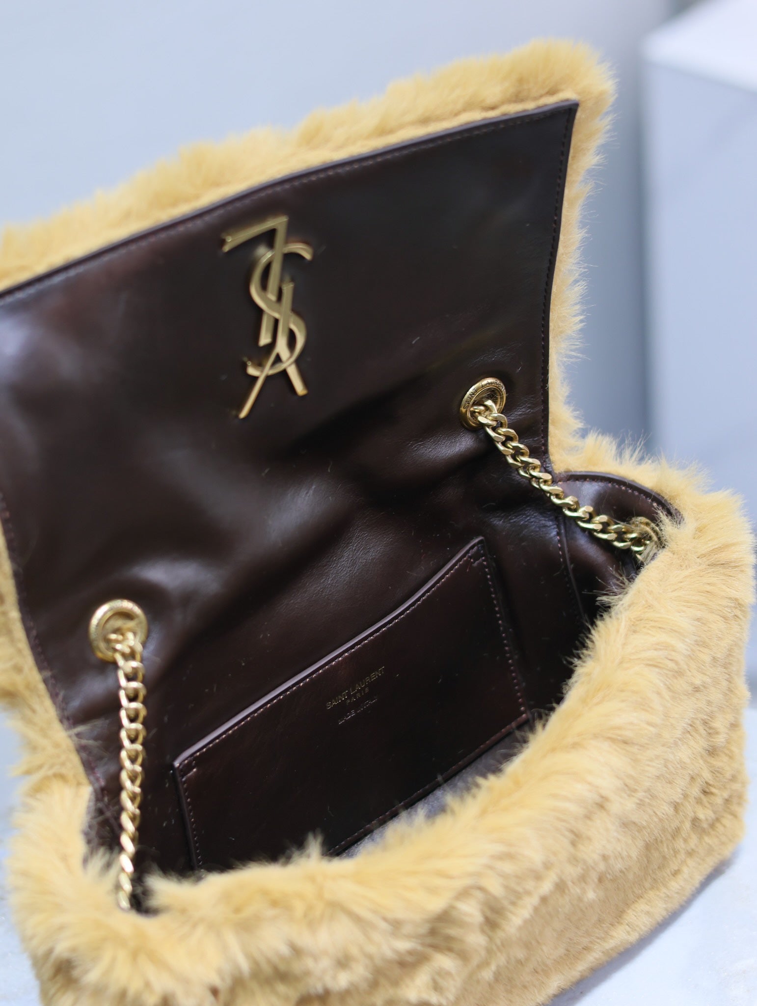 KATE SMALL BAG 22 IN PEANUT BROWN RABBIT FUR GOLD CHAIN mysite