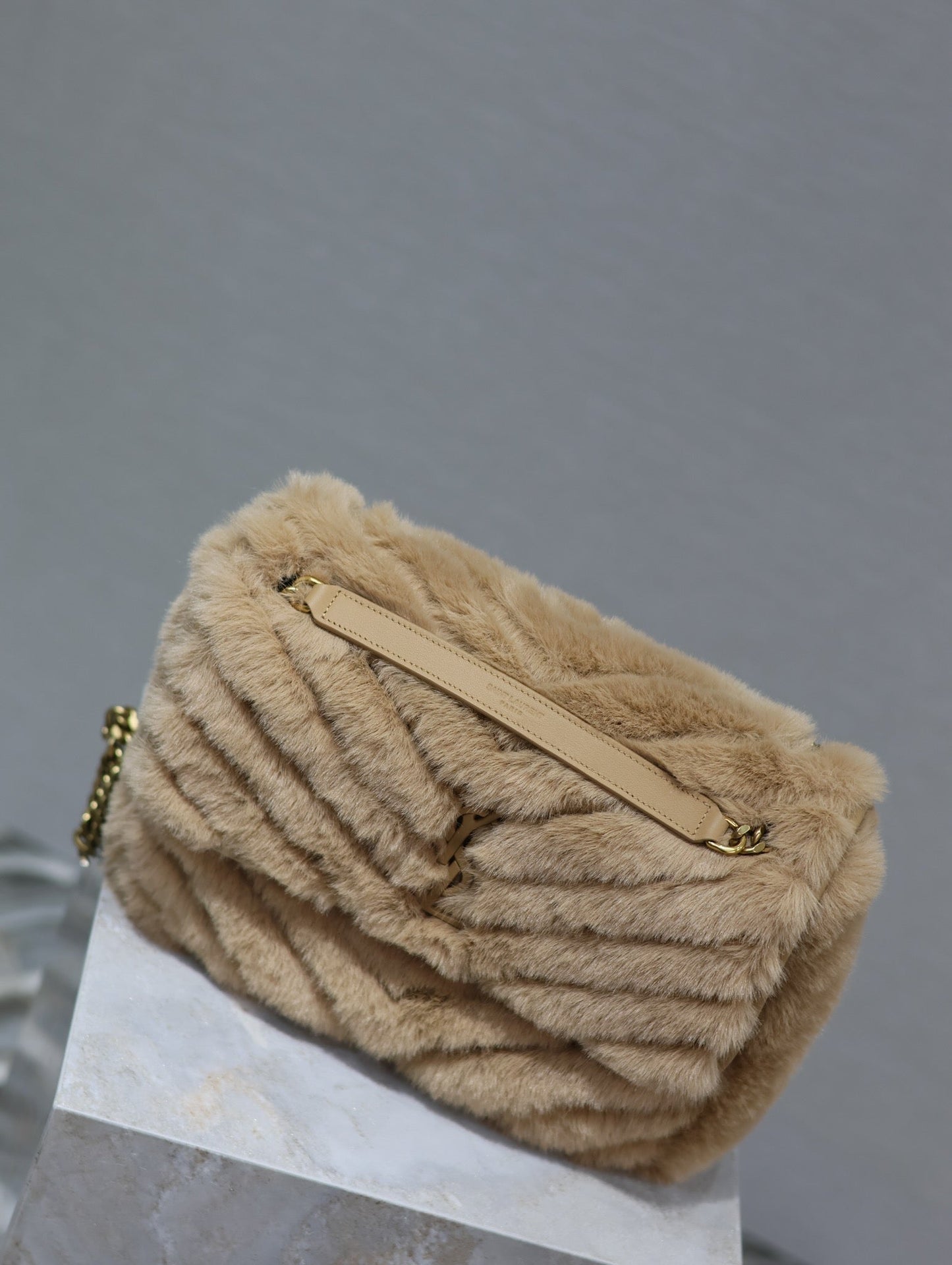 NIKI MEDIUM 28 IN DARK BEIGE RABBIT FUR mysite