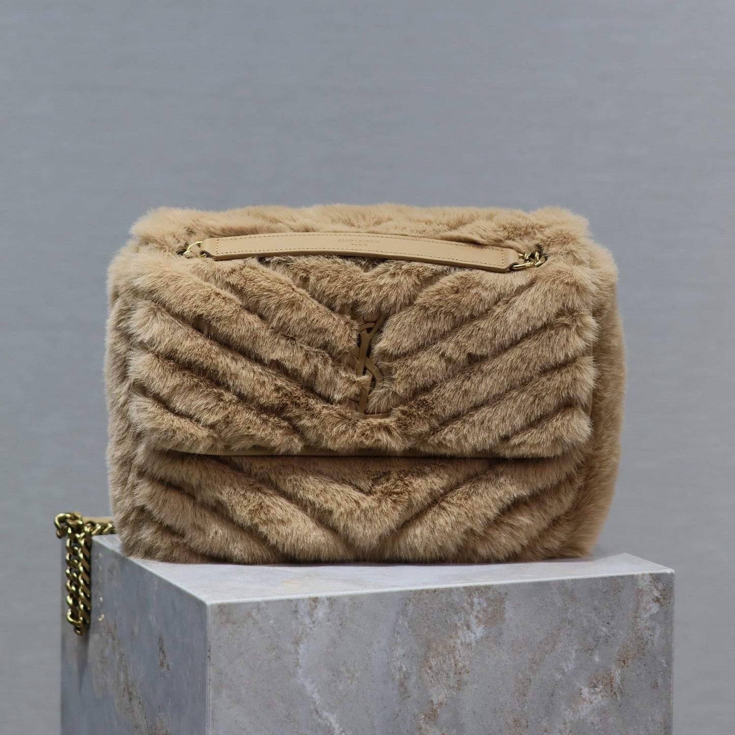 NIKI MEDIUM 28 IN DARK BEIGE RABBIT FUR mysite