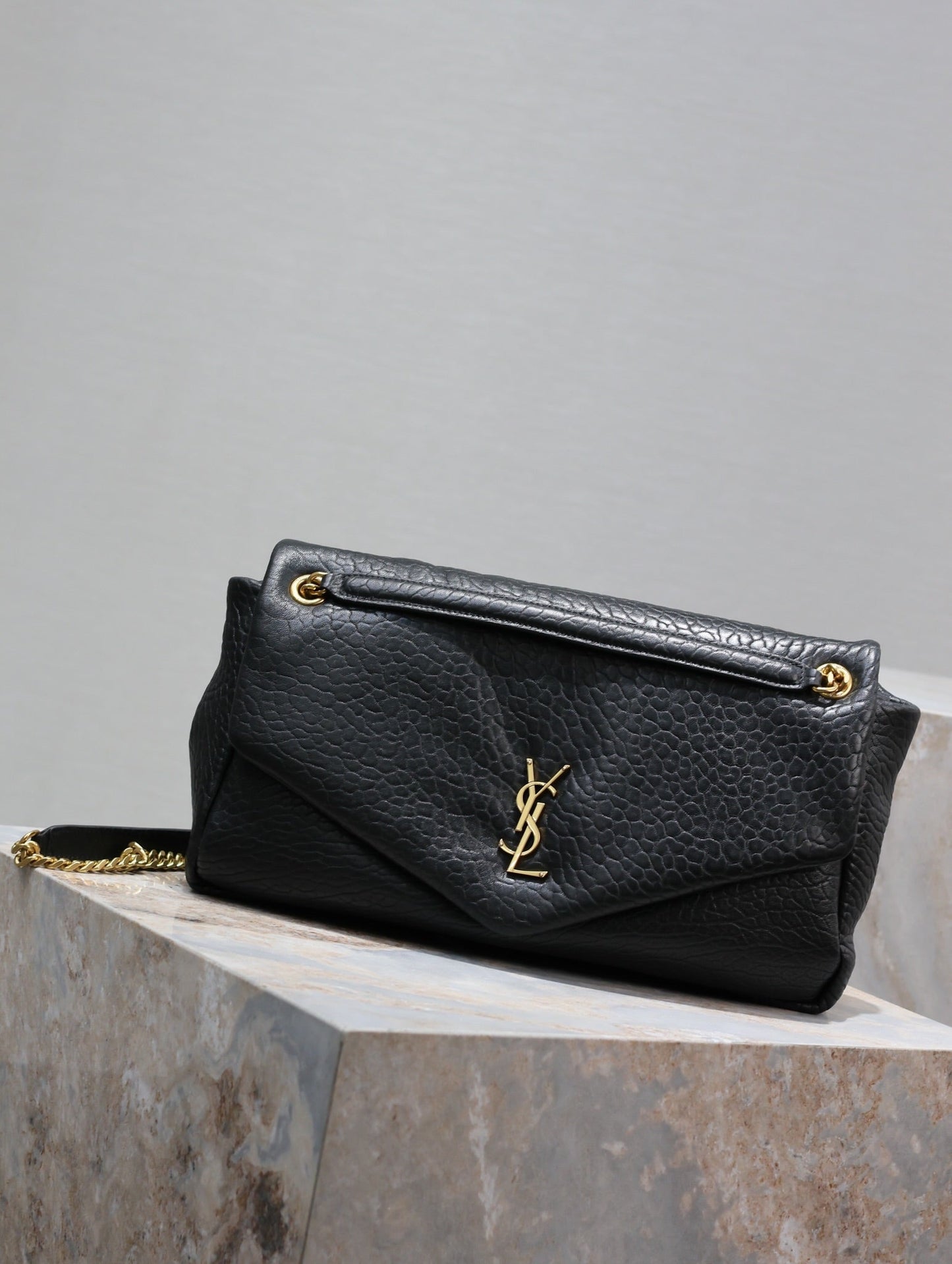 CALYPSO BAG 35 IN BLACK LAMBSKIN GOLD HARDWARE mysite