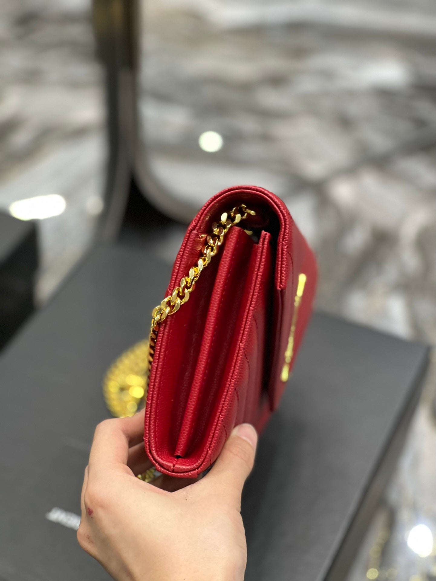 YL WOC 22 RED CHEVERON CAVIAR GOLD HARDWARE mysite