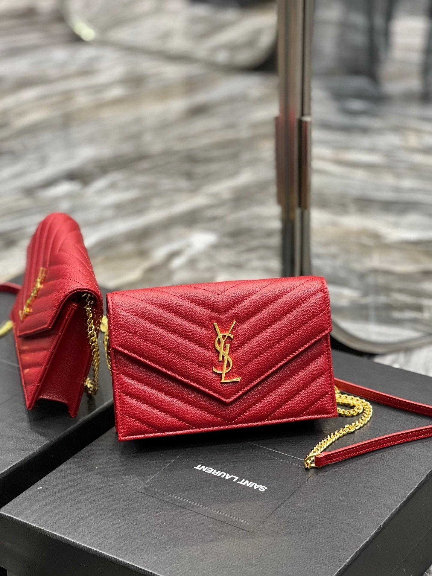 YL WOC 19 RED CHEVERON CAVIAR GOLD HARDWARE mysite