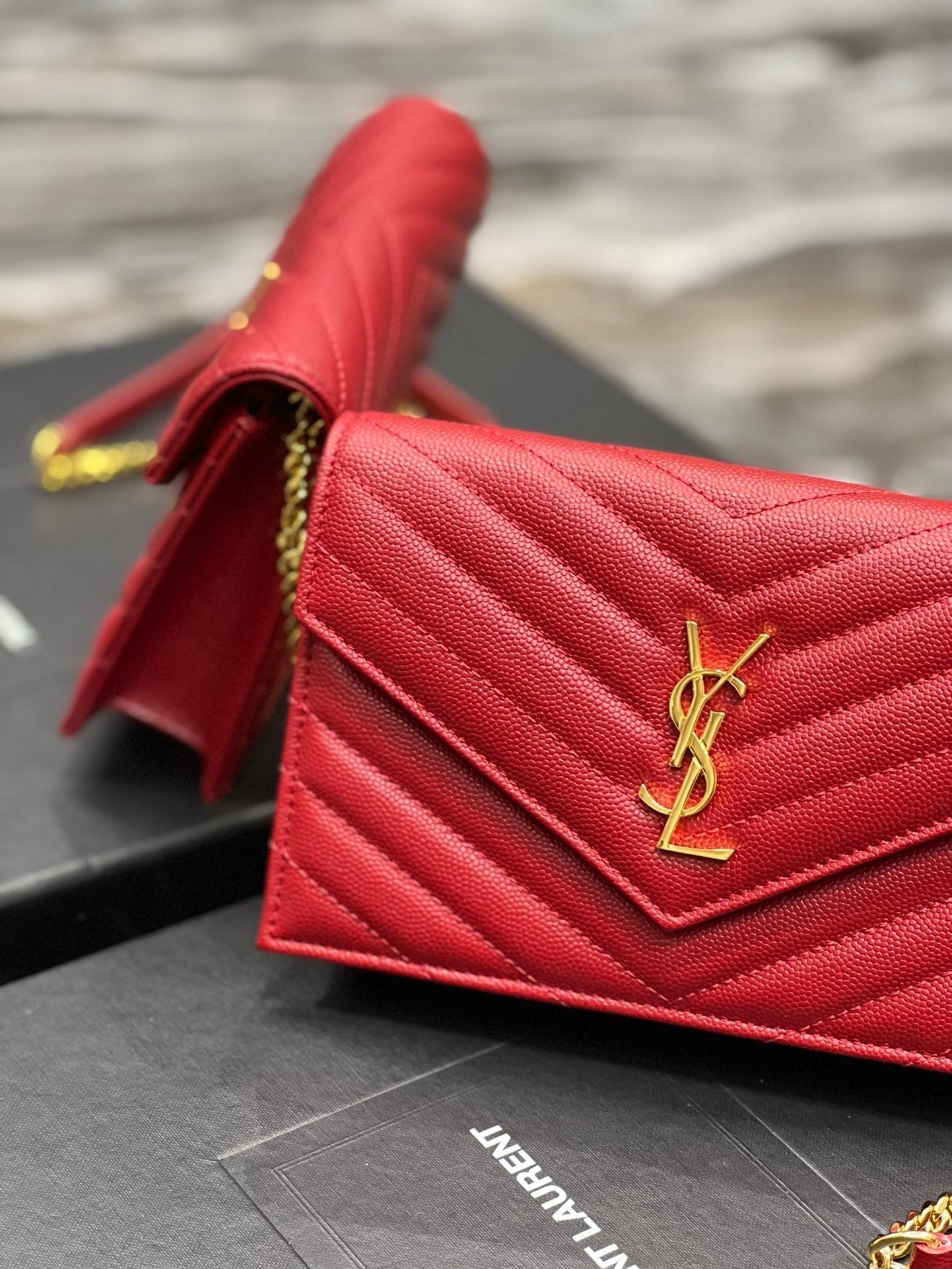 YL WOC 19 RED CHEVERON CAVIAR GOLD HARDWARE mysite