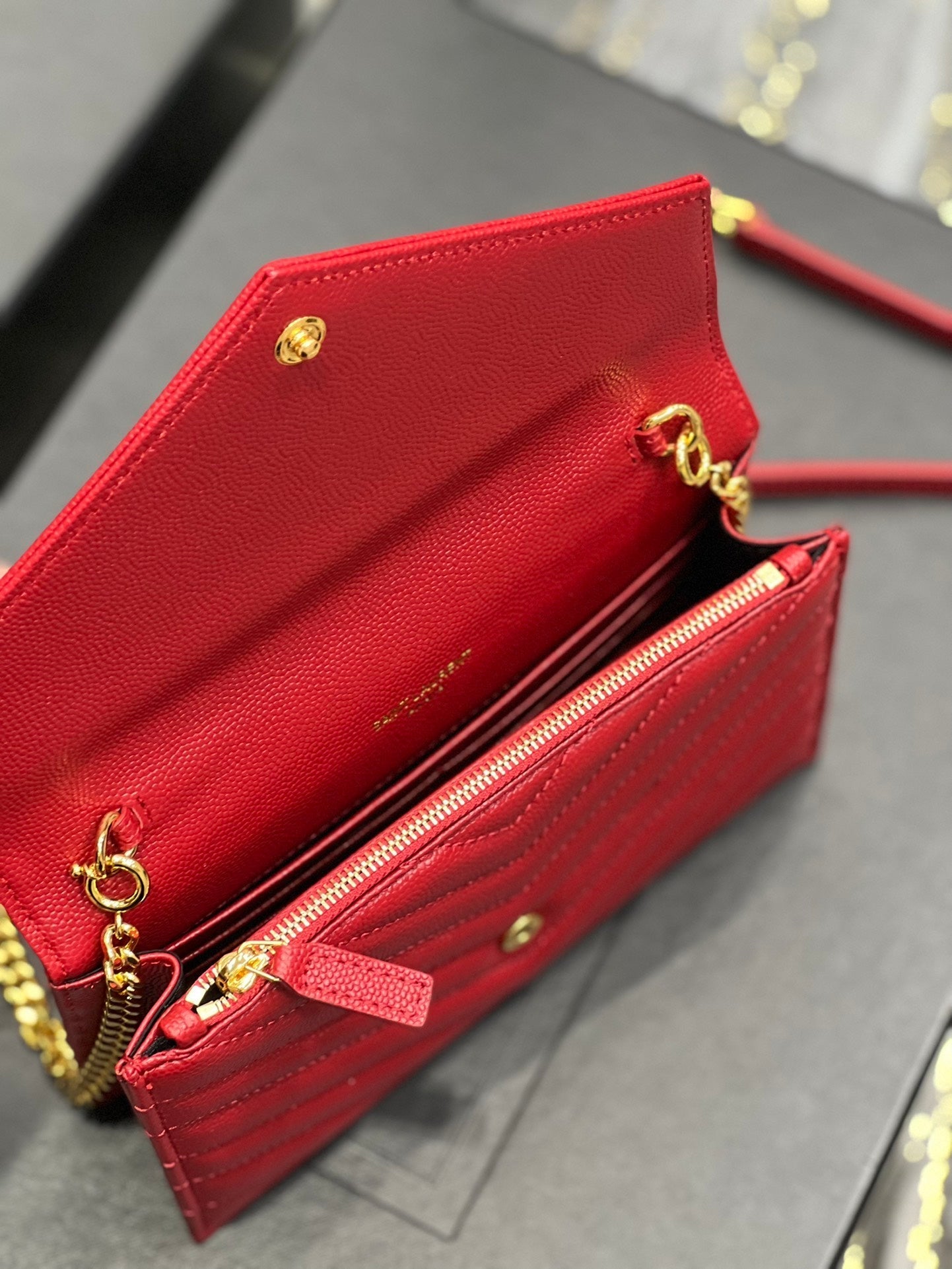 YL WOC 19 RED CHEVERON CAVIAR GOLD HARDWARE mysite