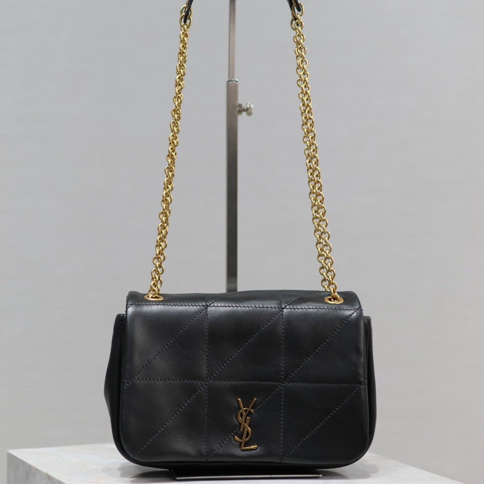 JAMIE 4.3 MINI BAG 20 IN BLACK LAMBSKIN GLOD HARDWARE mysite