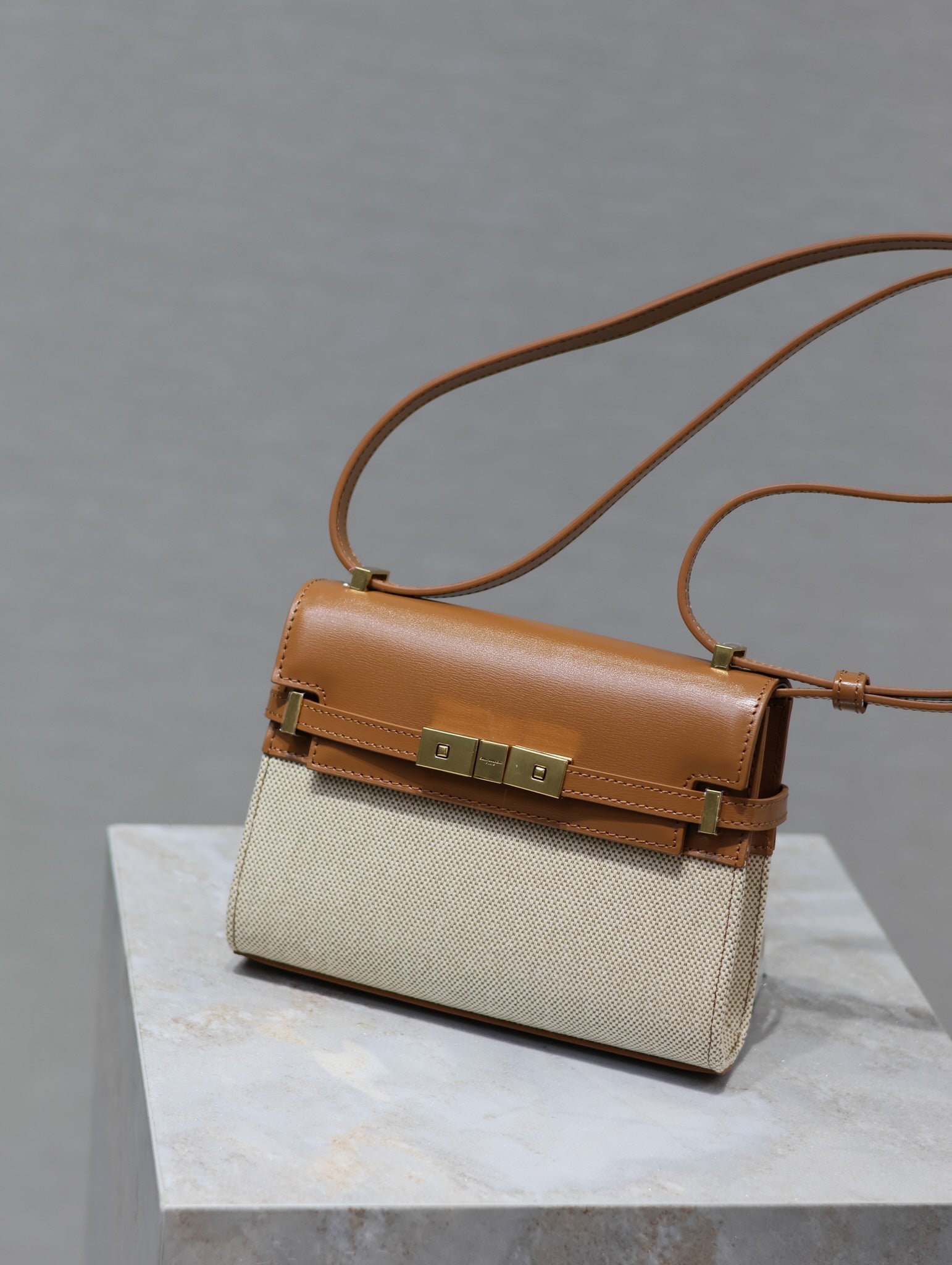 MANHATTAN MINI 19 IN WHITE CANVAS AND BROWN LAMBSKIN GOLD BUCKLE mysite