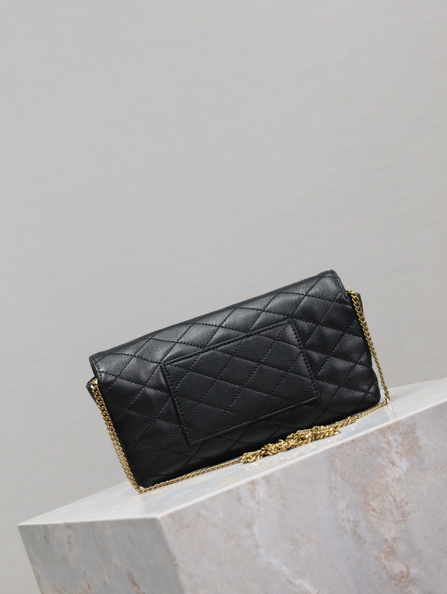 Prada Gaby Phone Bag 19cm Black Quilted Leather GHW mysite