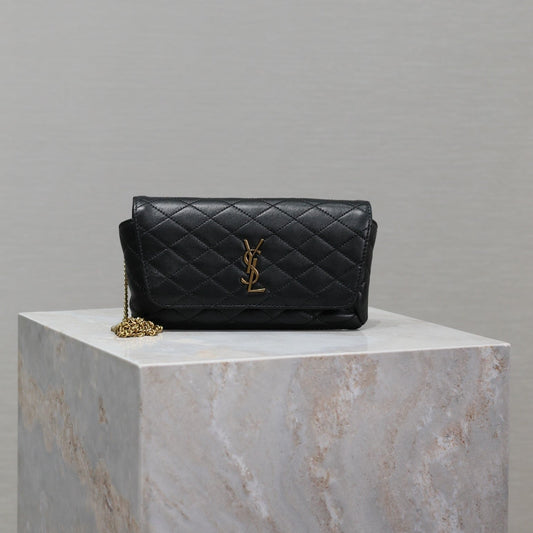 Prada Gaby Phone Bag 19cm Black Quilted Leather GHW mysite