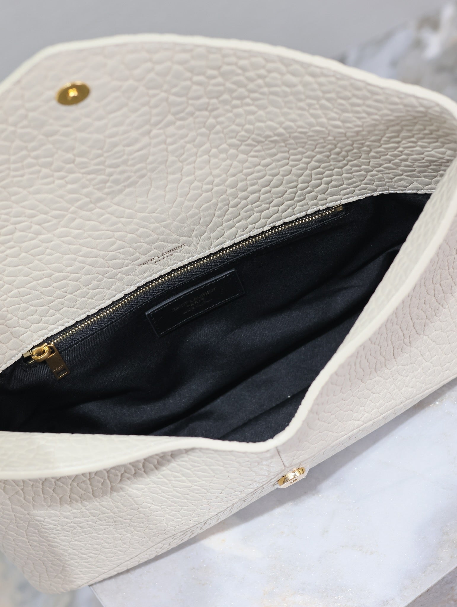 YSL WHITE LAMBSKIN CLUTCH 225388 mysite